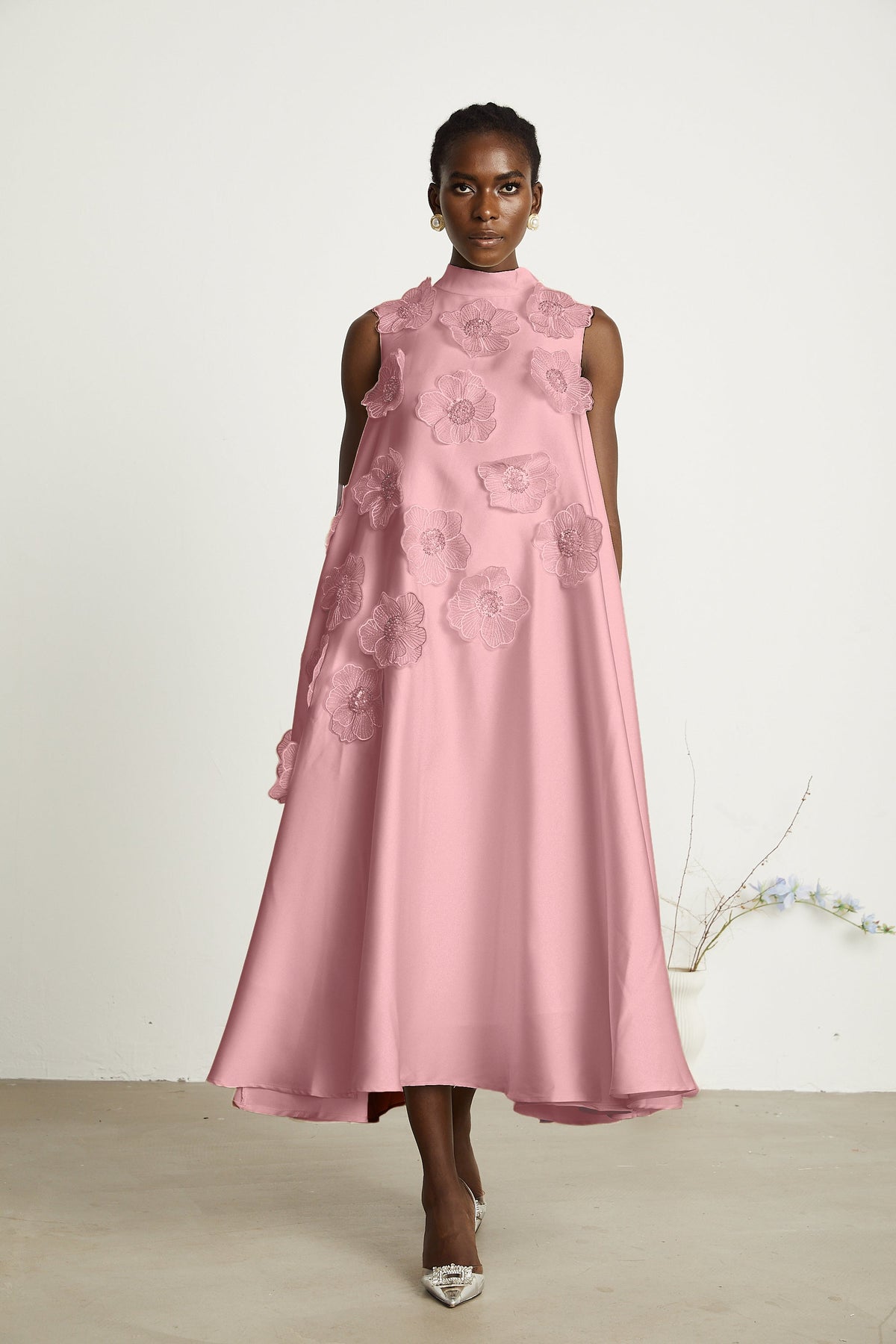 Émilie sleeveless floral-applique midi dress in Pink (Final Sale-US Only)