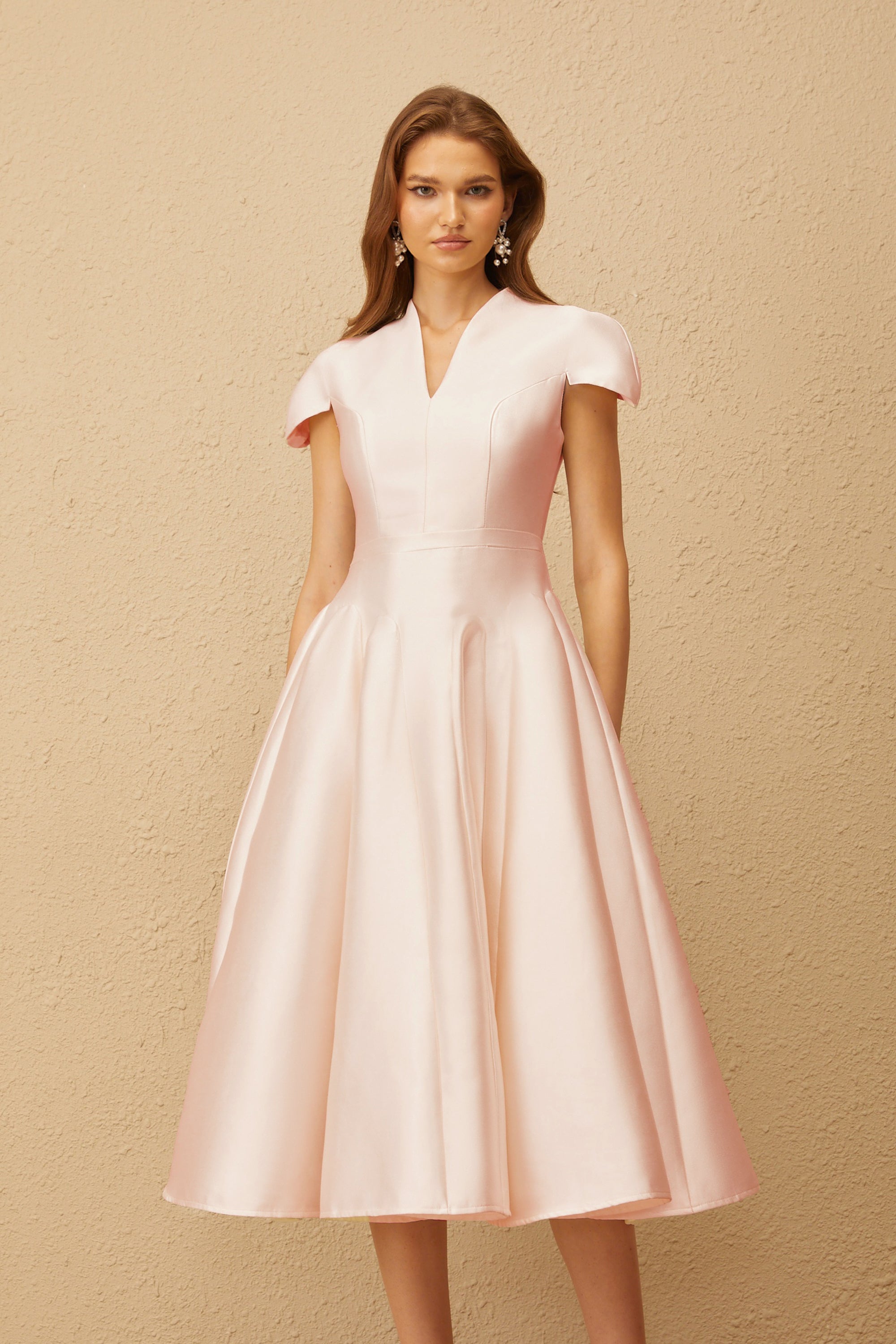 Aventin Pink Godet Design Midi Dress