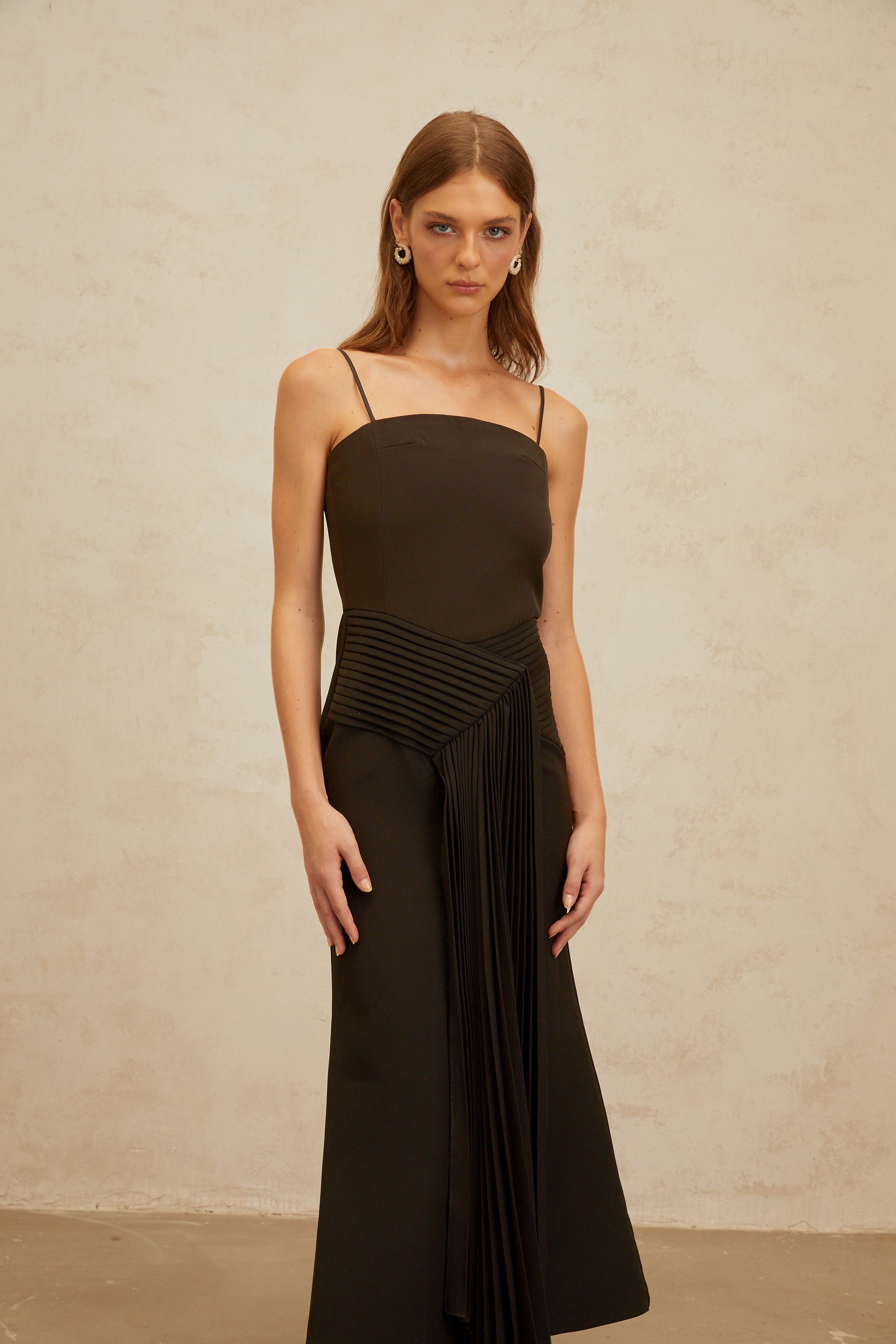 Déotille Brown Pleated Ribbon Midi Dress
