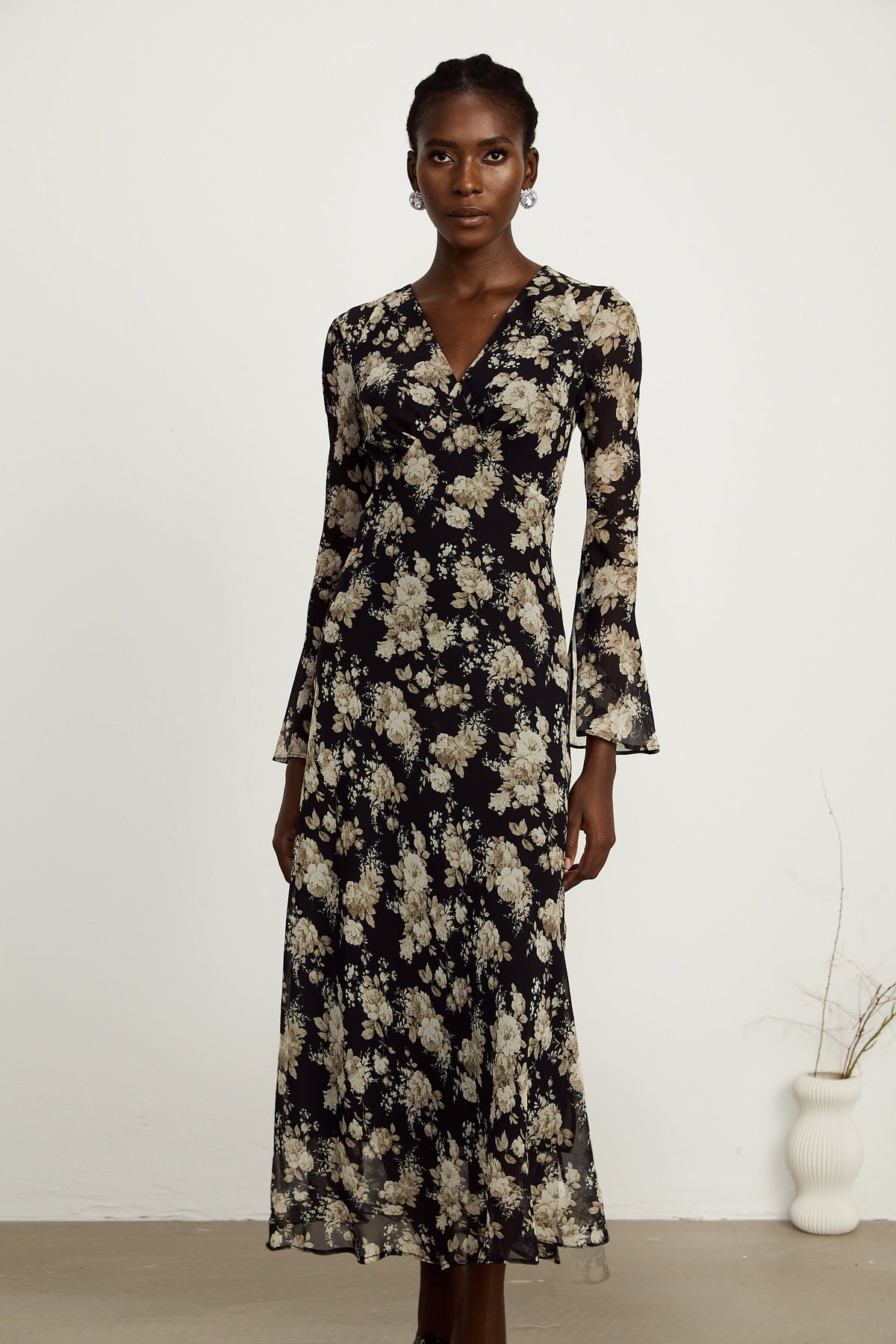 Hannah black floral-print flared midi dress