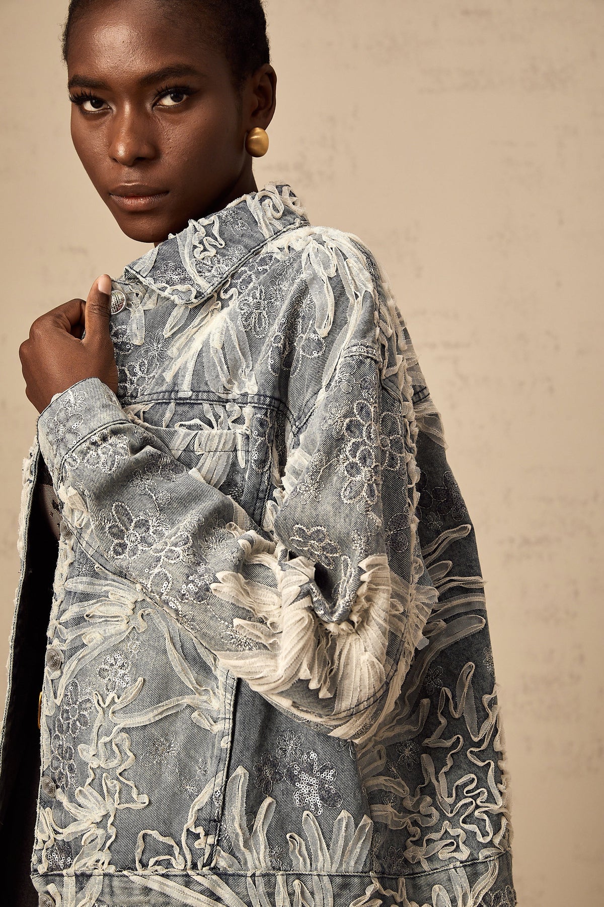 Mailys blue sequined flower-embroidered denim jacket