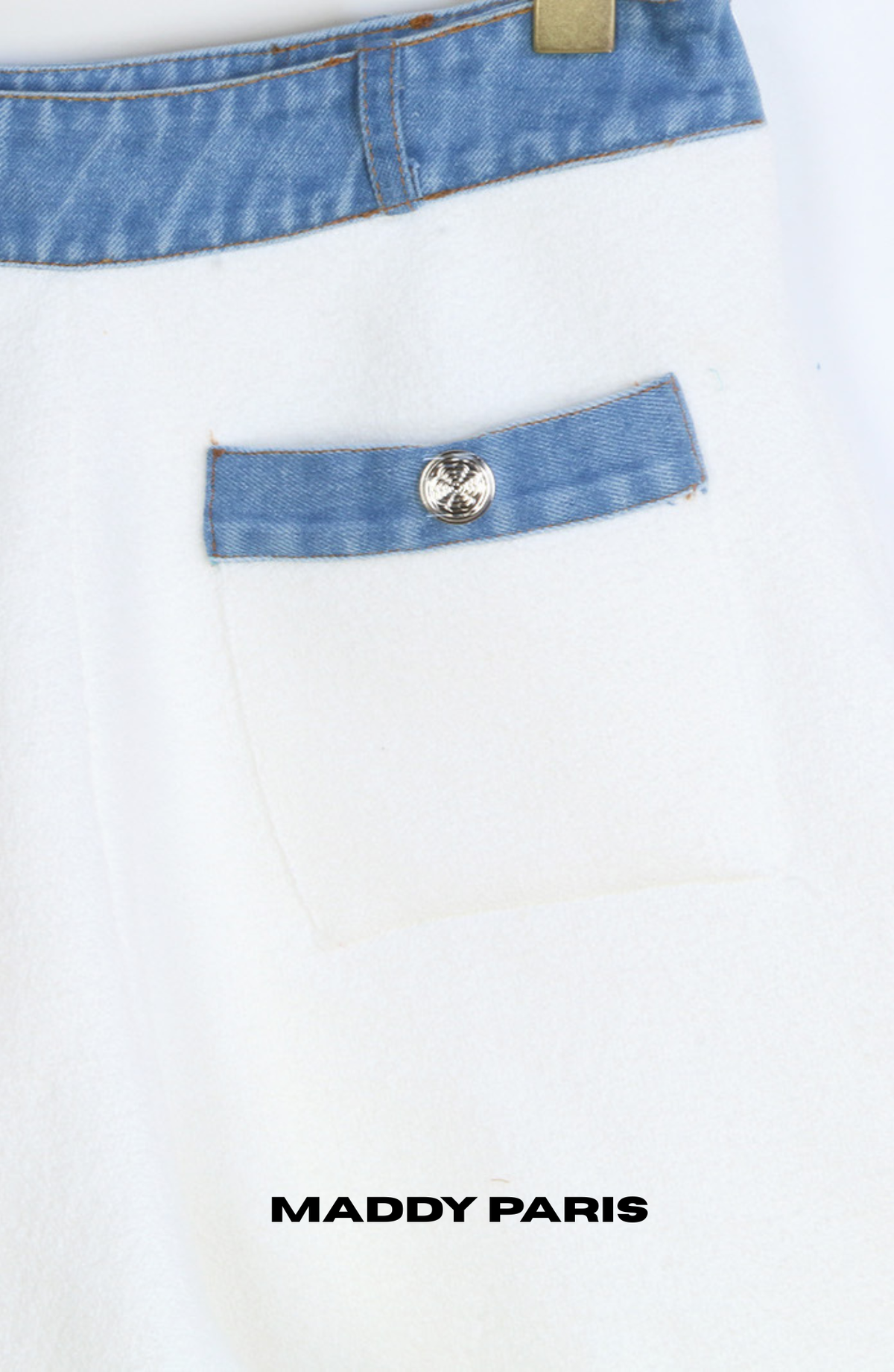 MADDY ELLIOT WHITE DENIM-TRIM COTTON-BLEND BOUCLÉ SHORTS - WHITE
