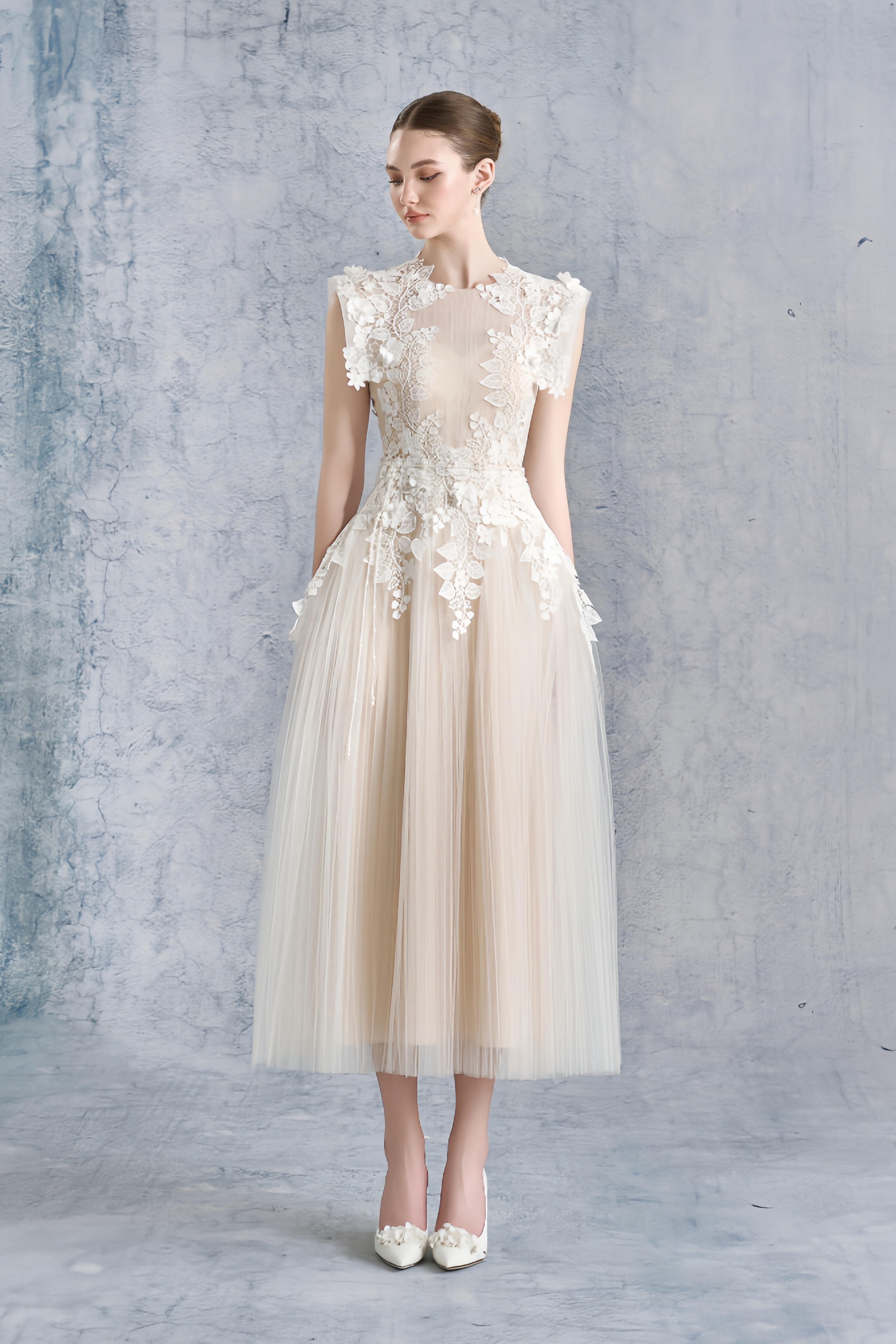 Annabelle Flower-appliqué Tulle Midi Dress