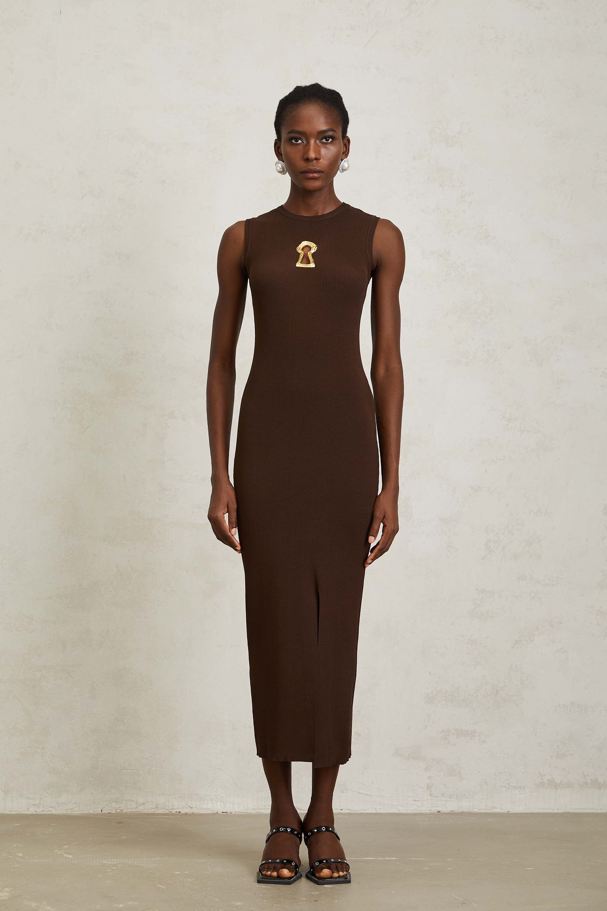 Gaëlle Brown Keyhole Ribbed Knit Midi Dress