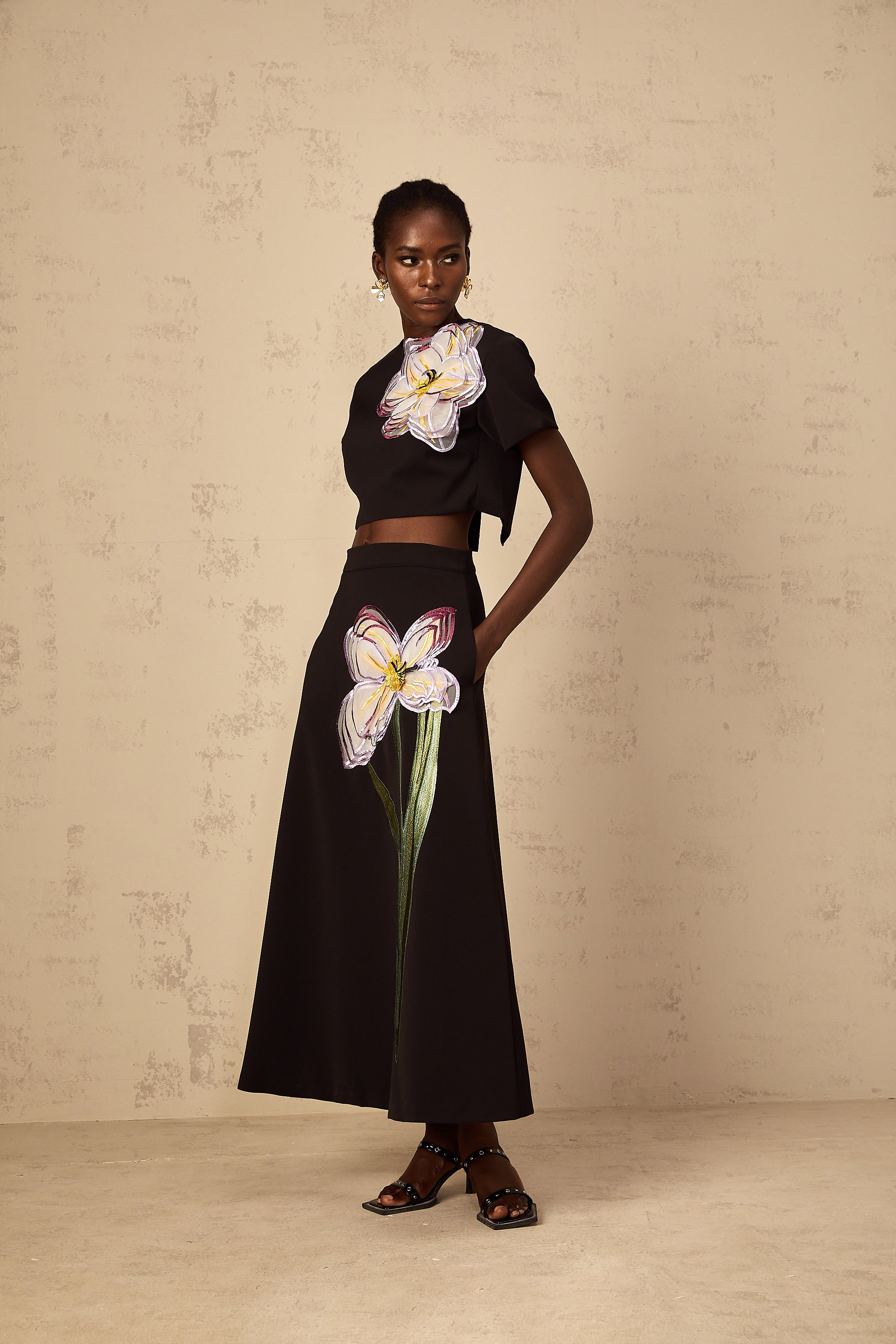 Irène Black Sequin Floral Embroidered Matching Set