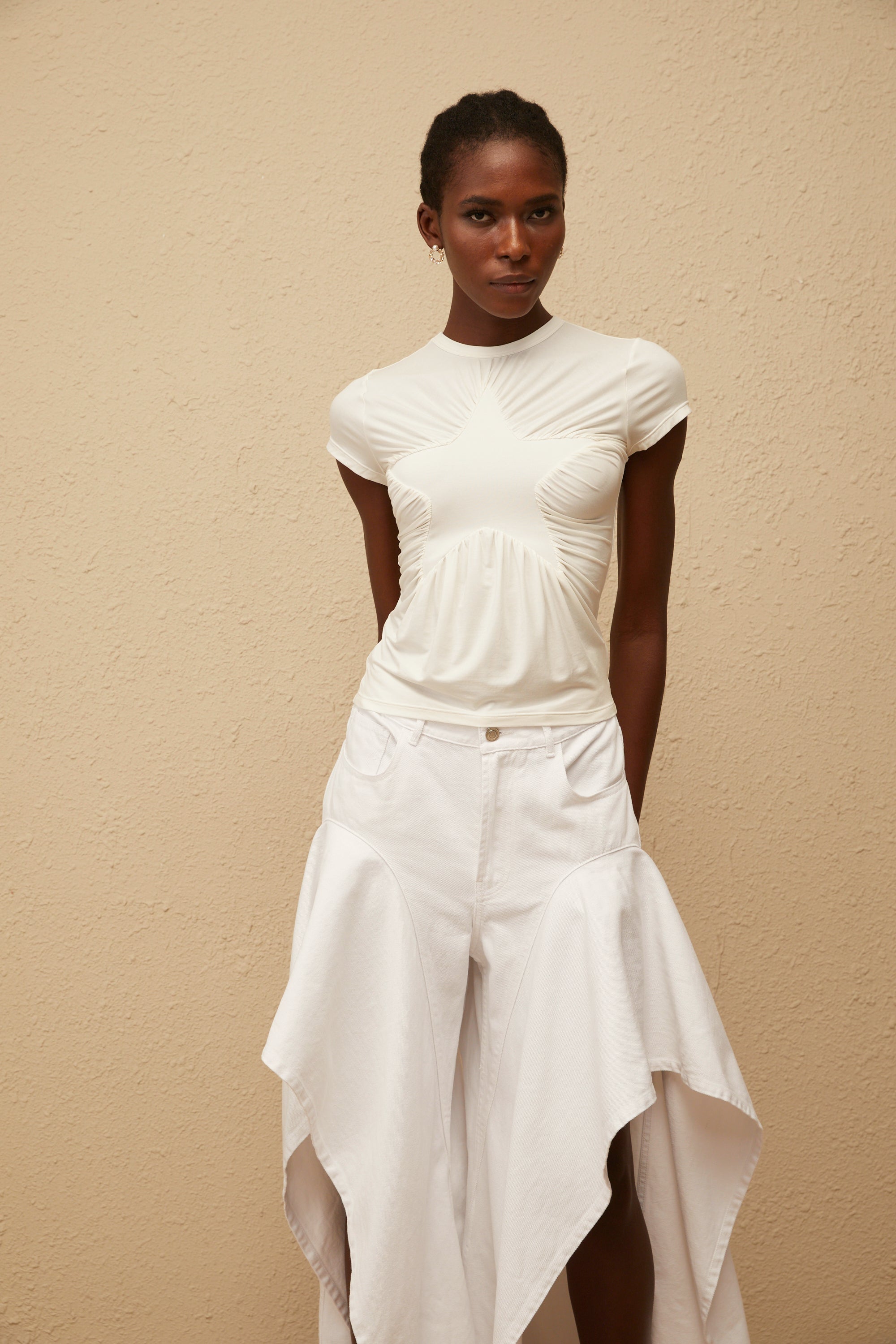 Selma White Star Pattern T-shirt