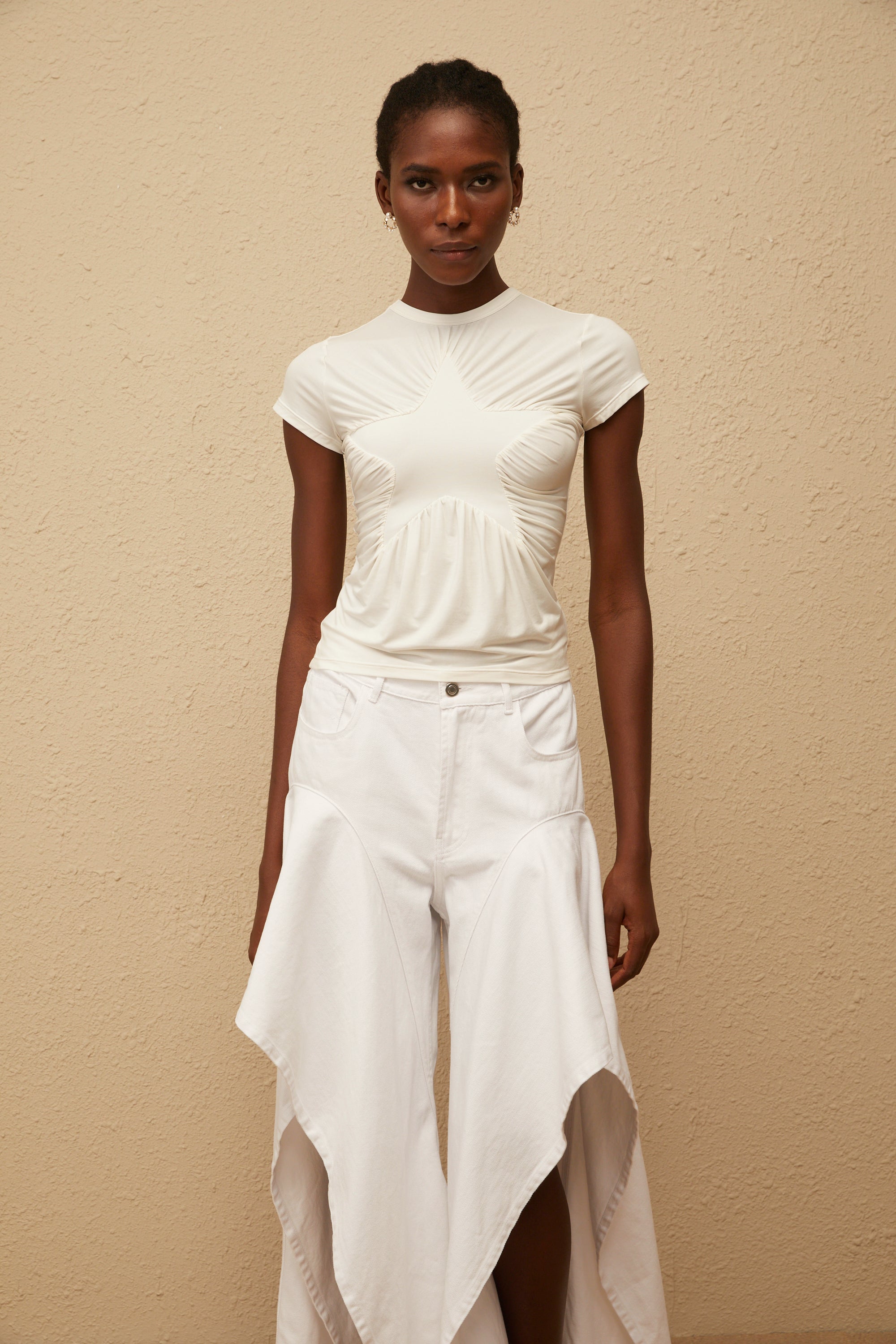 Selma White Star Pattern T-shirt