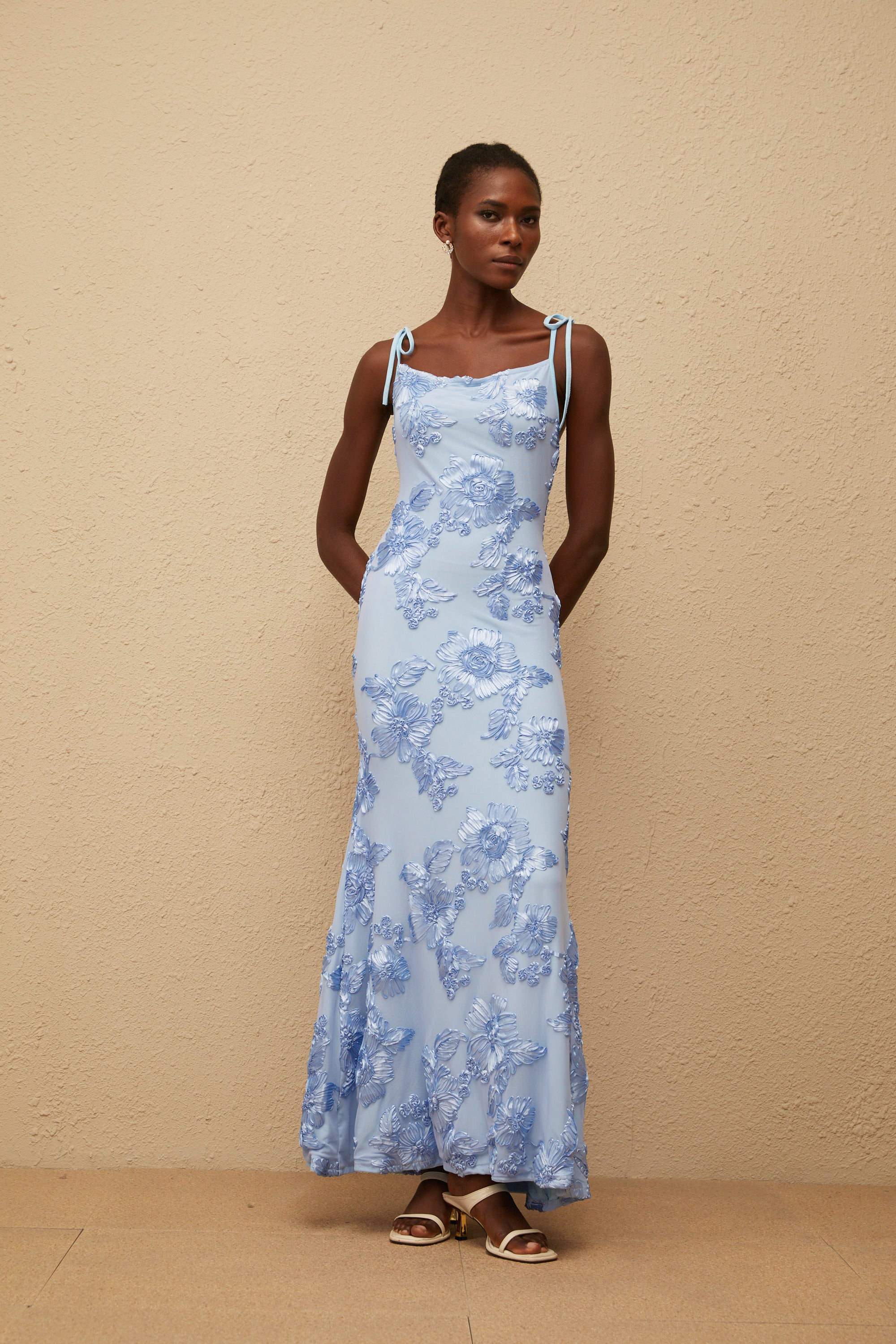 Énigme Blue Jacquard Floral Maxi Dress