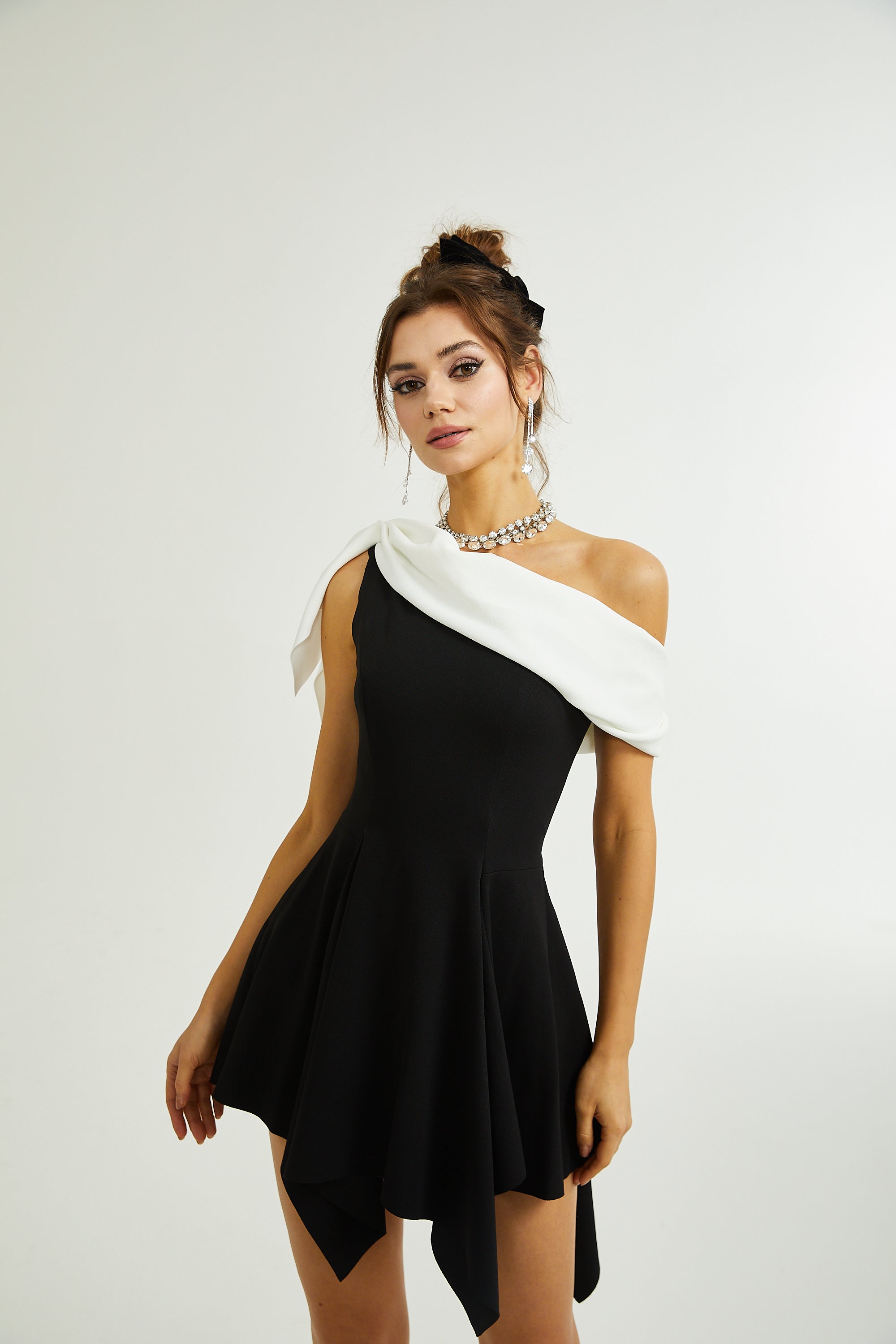Émeline asymmetrical mini dress