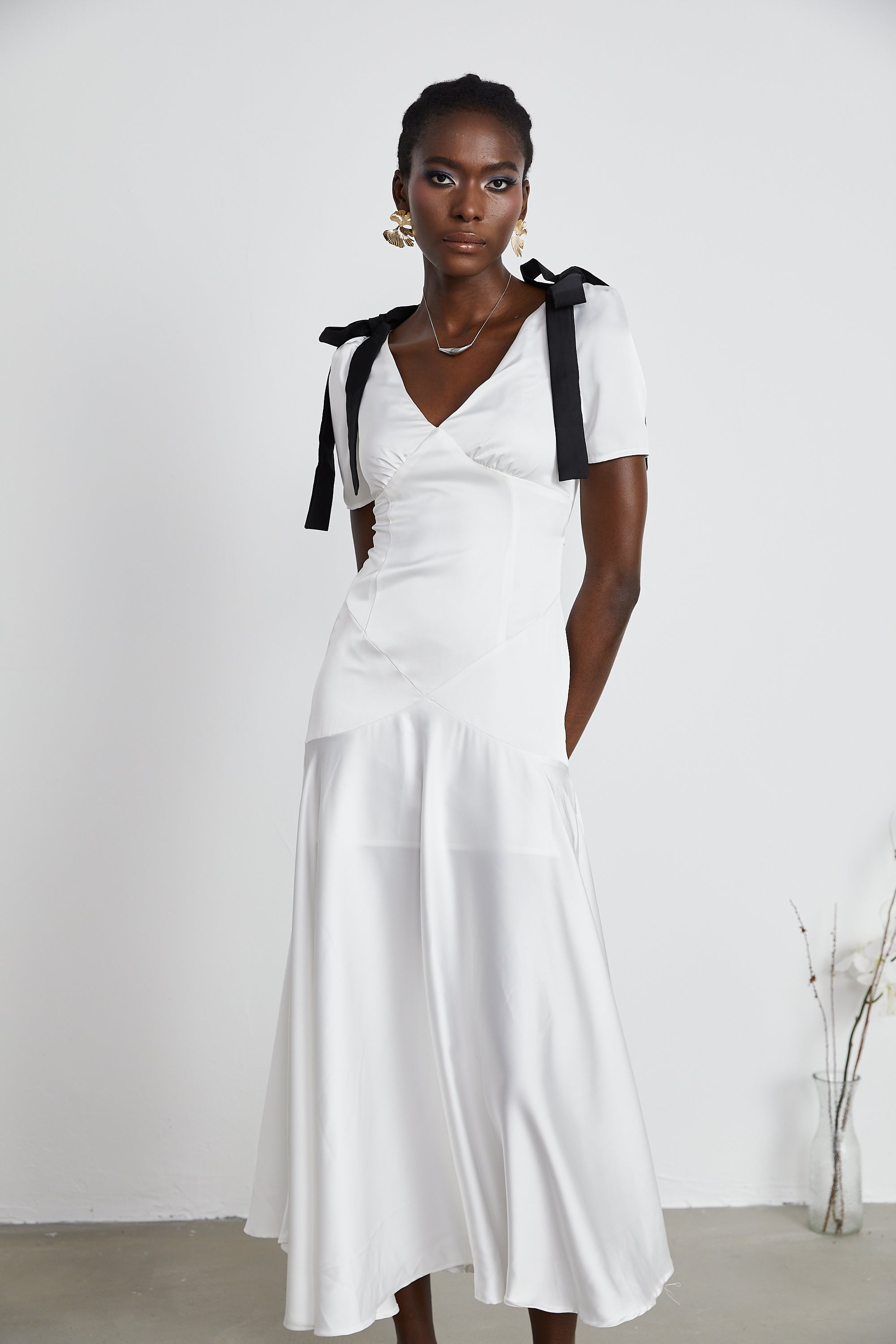 Cyrielle ribbon-detail puff-sleeve maxi dress