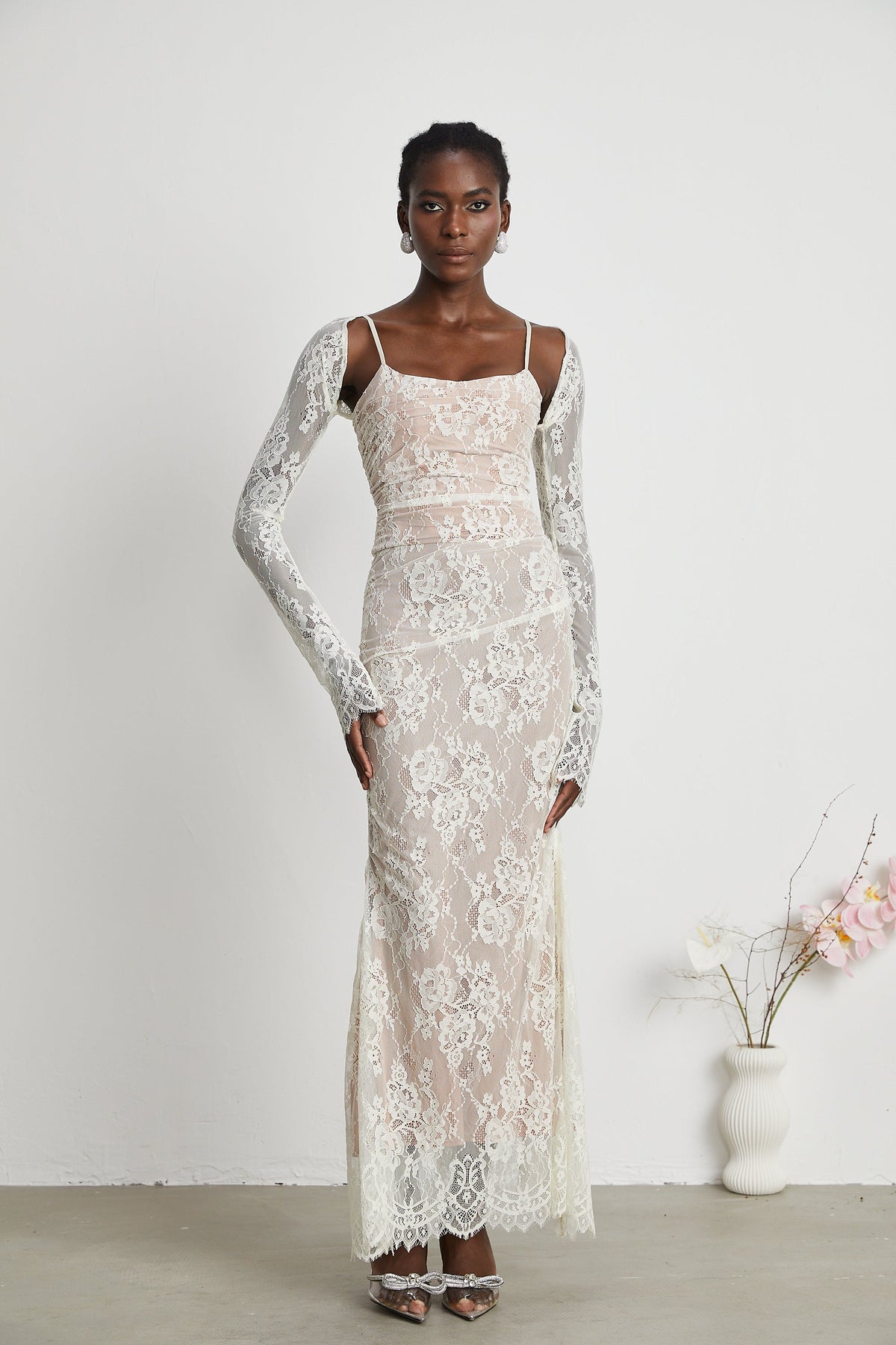 Valérie white floral lace mesh maxi dress