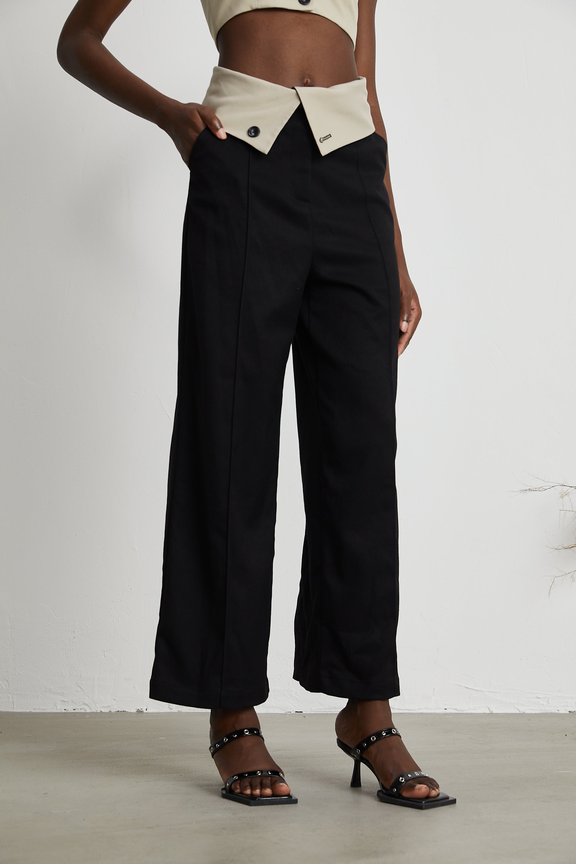 Naomi crop top & trousers matching set