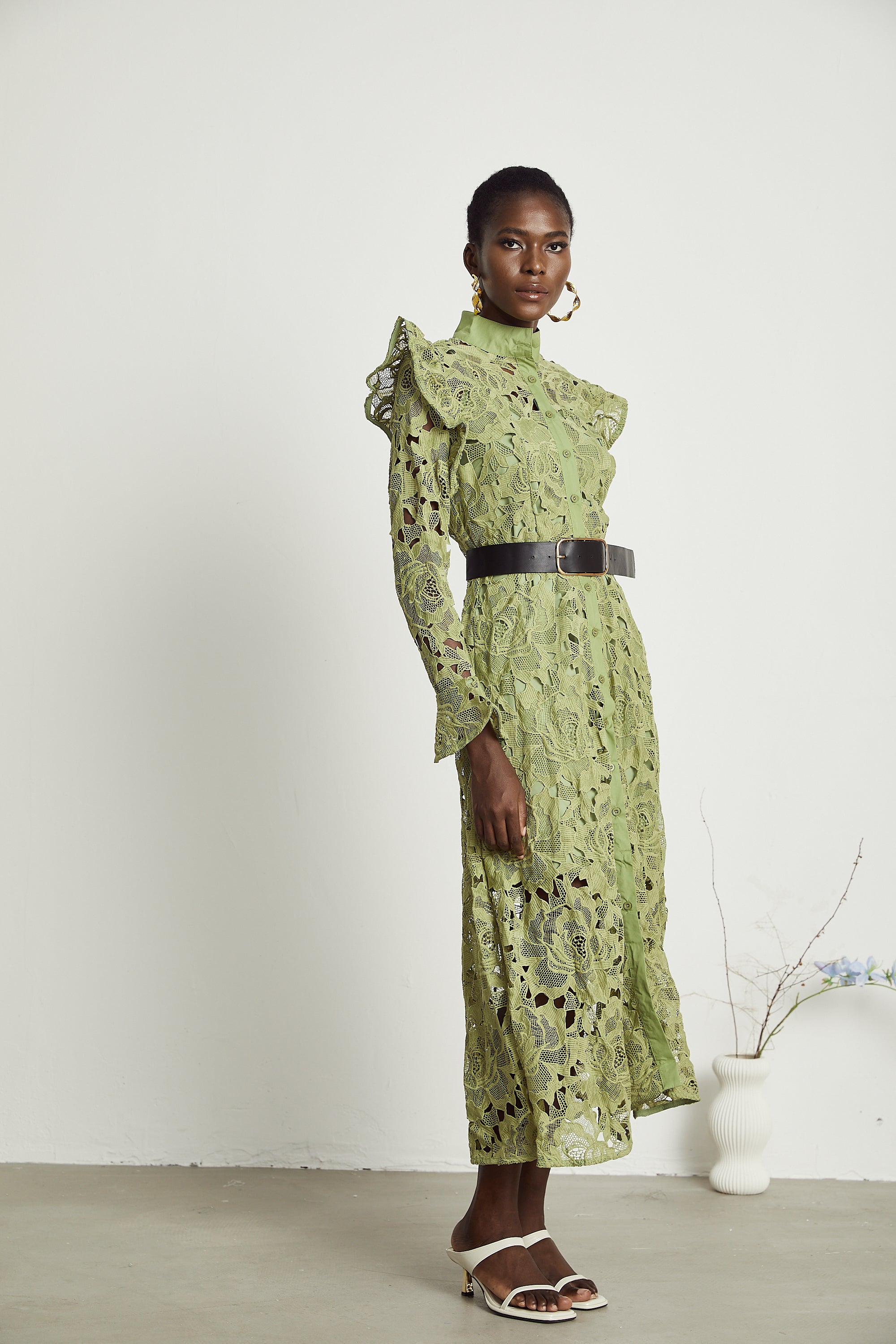 Noémie floral-embroidered midi dress in Green (US Only)