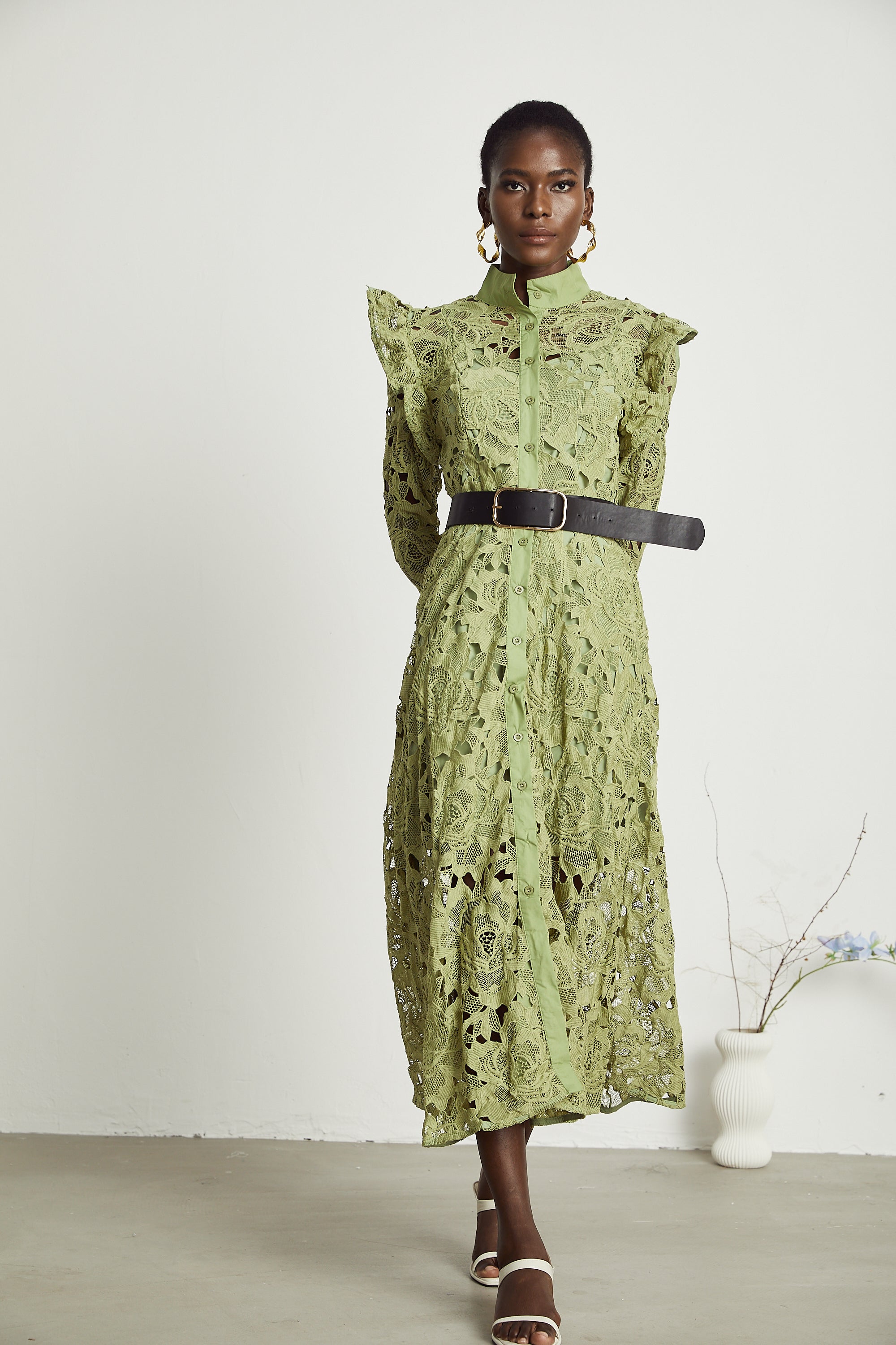 Noémie floral-embroidered midi dress in Green (US Only)