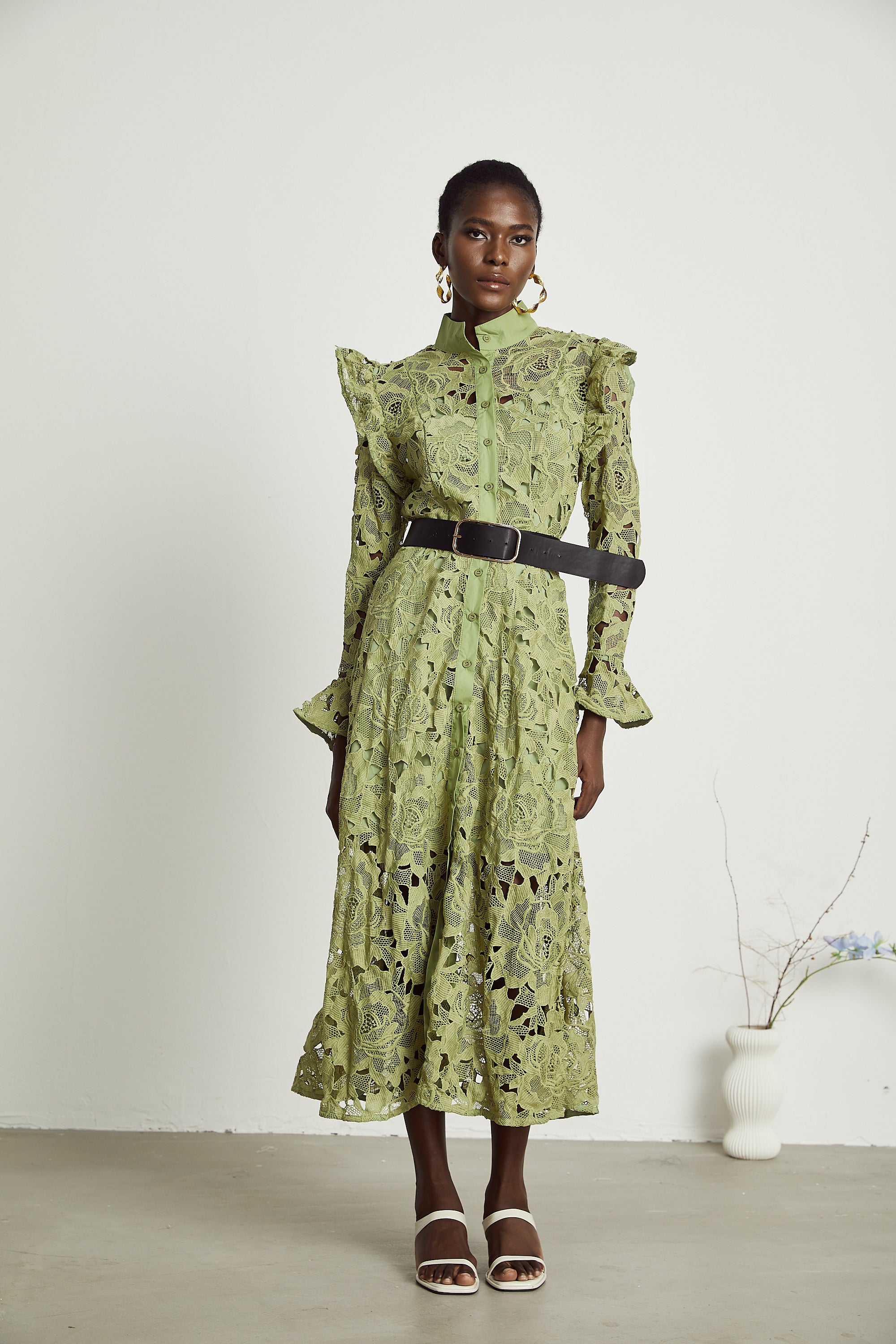 Noémie floral-embroidered midi dress in Green (US Only)