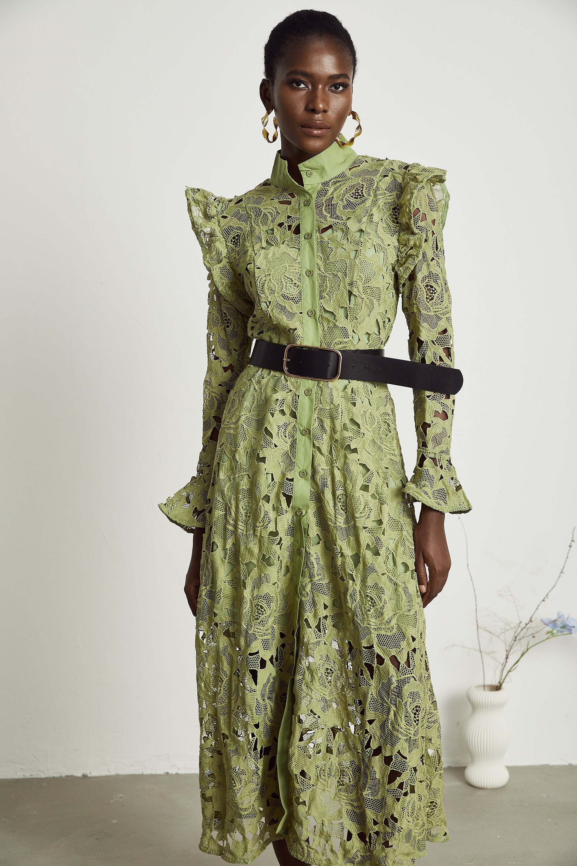Noémie floral-embroidered midi dress in Green (US Only)