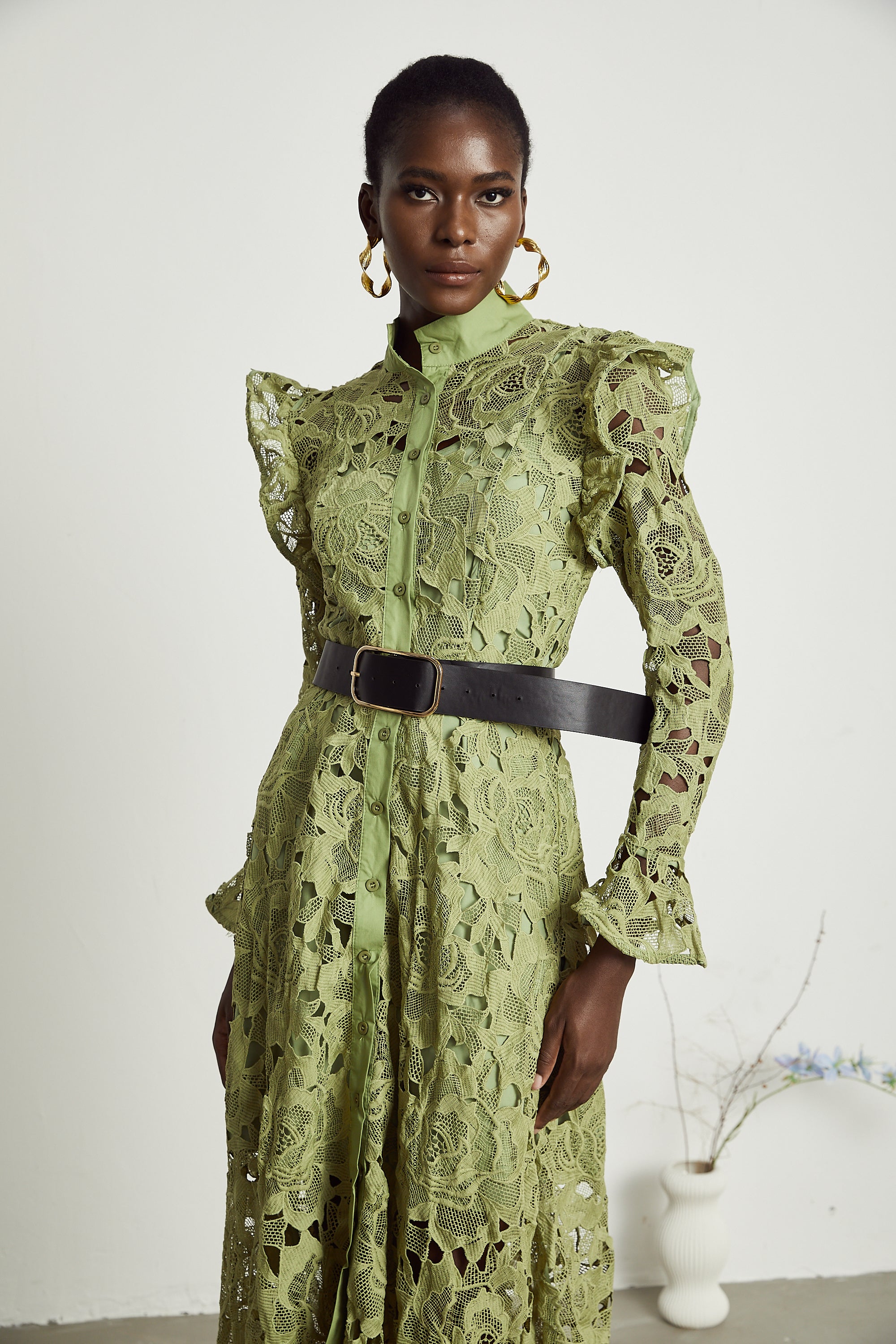 Noémie floral-embroidered midi dress in Green (US Only)