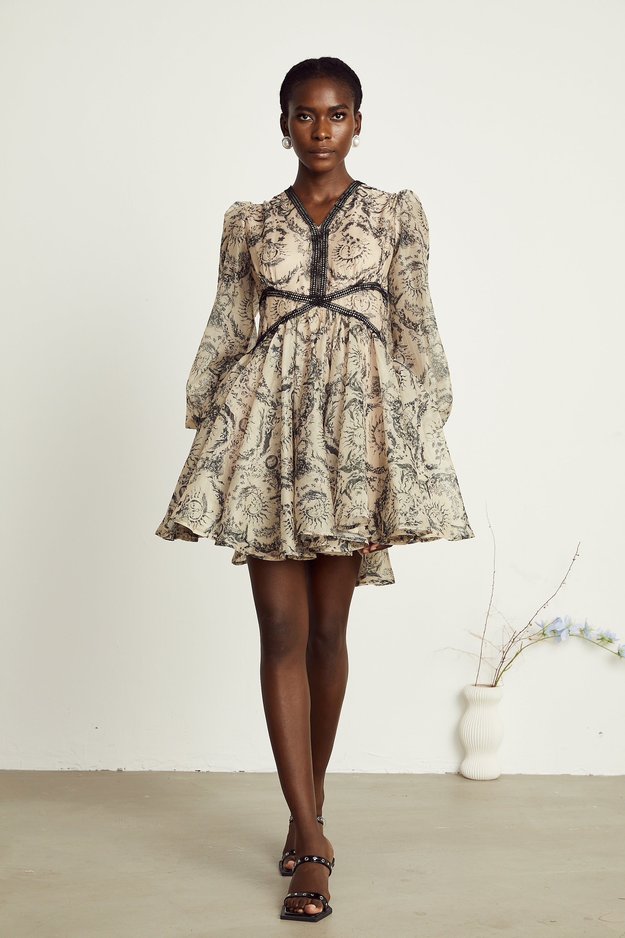 Auréliane pattern-print V-neck mini dress (US Only)