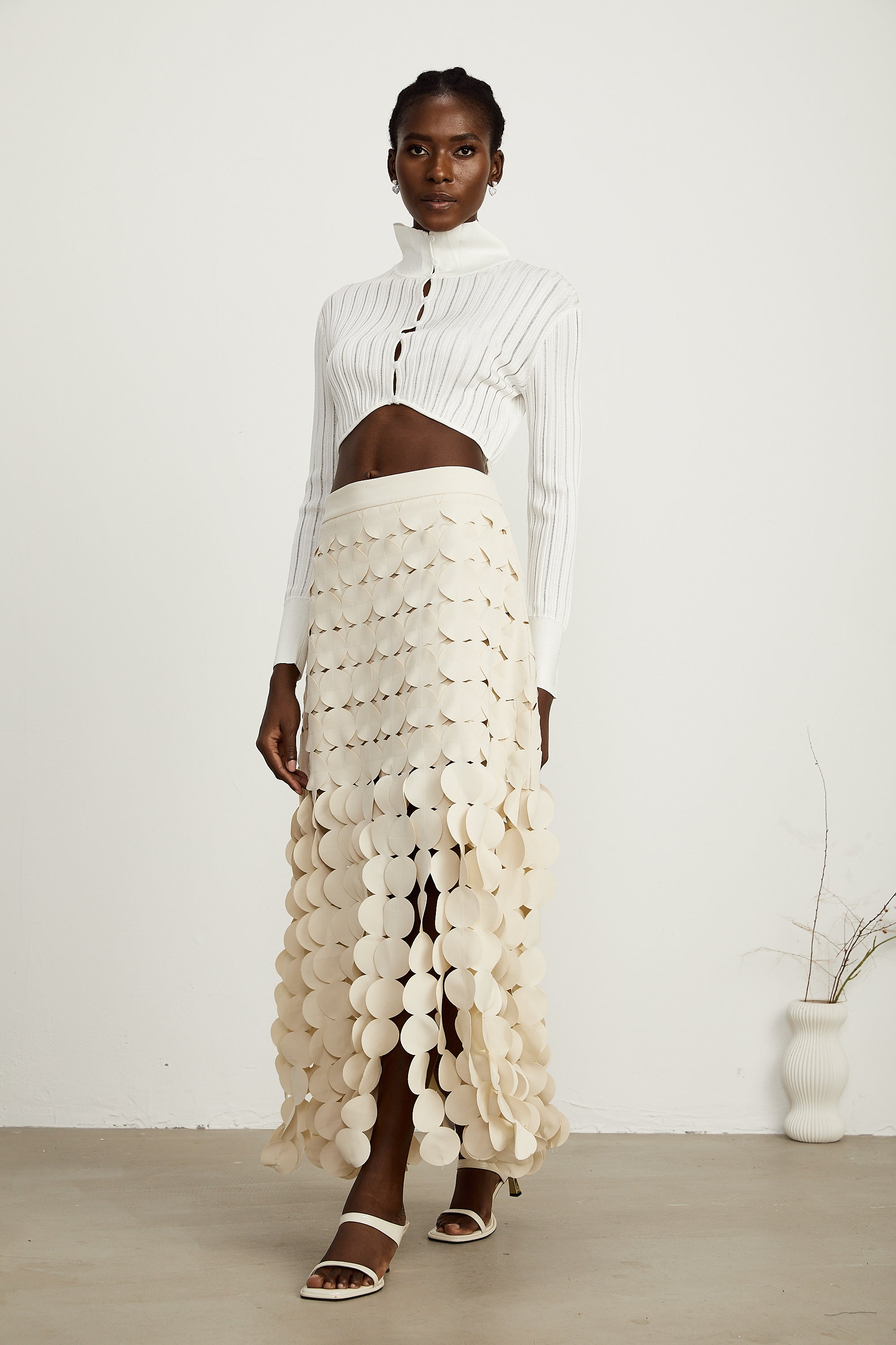Hanna disc-design fringed maxi skirt in Neutrals