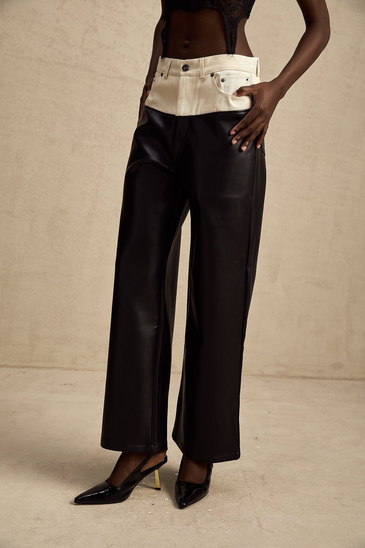 Clotilde contrast-color leather trousers - Black