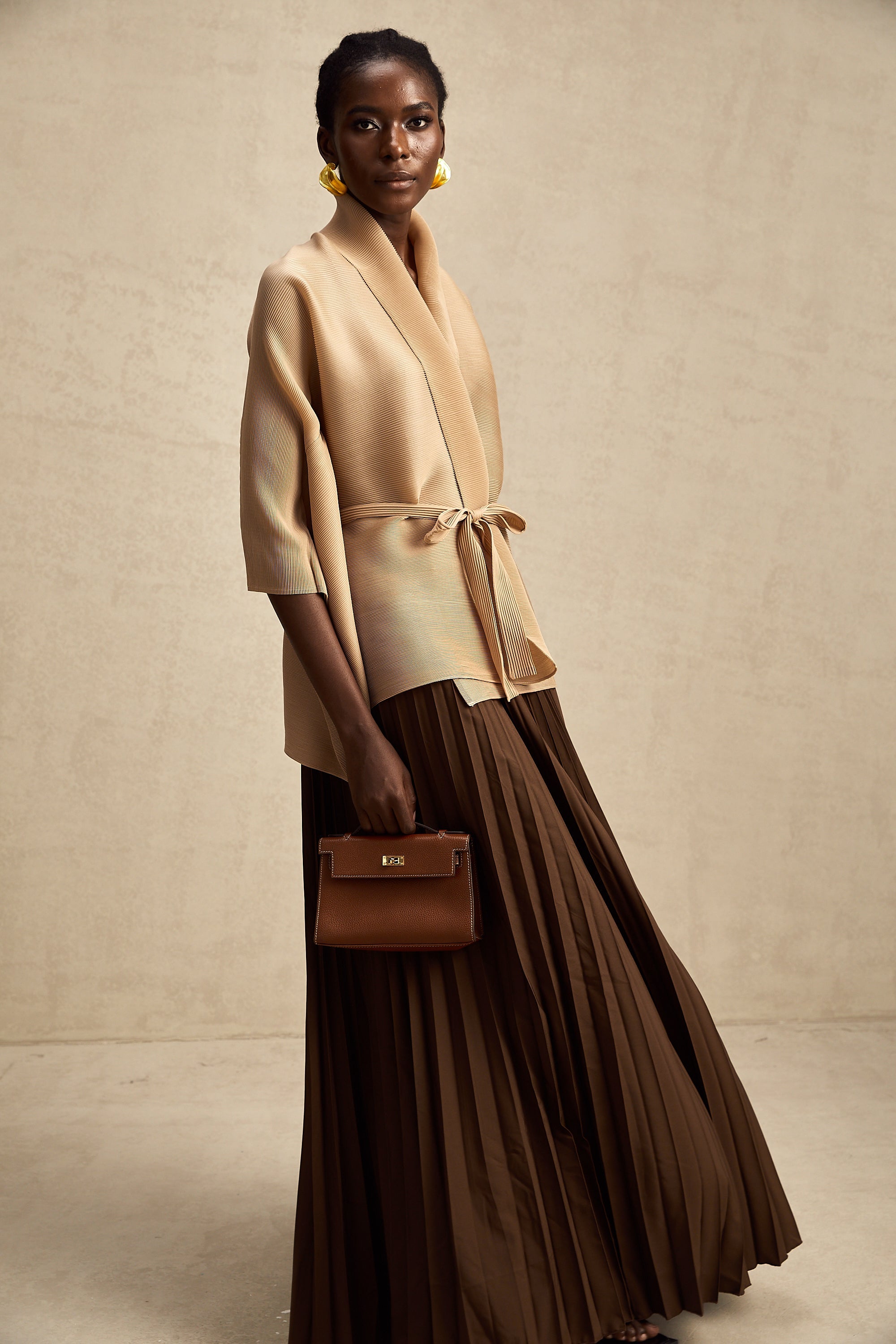 Adèle cape-design pleated top & skirt matching set