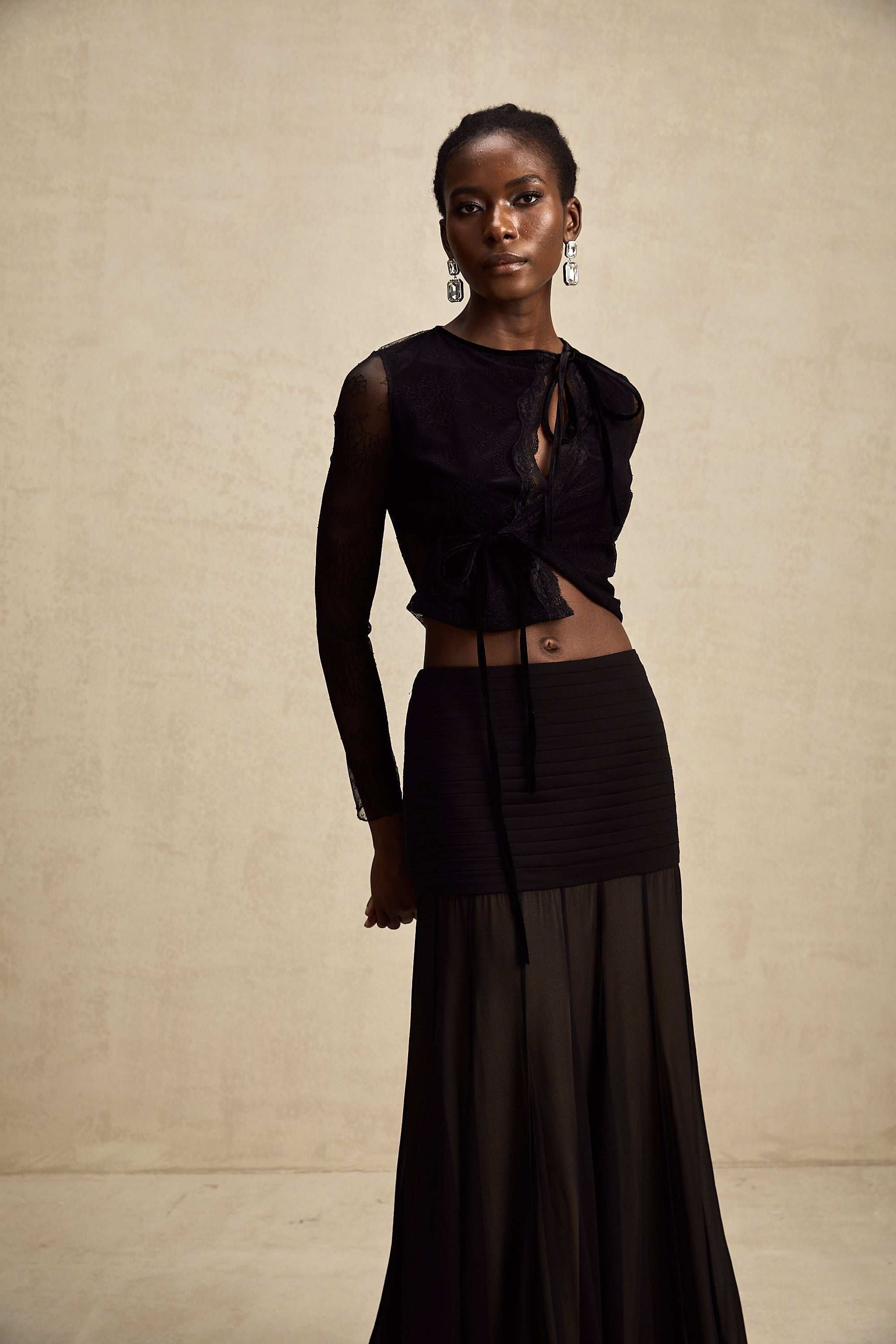 Aurélie black see-through lace-trim cropped top (Final Sale-US Only)
