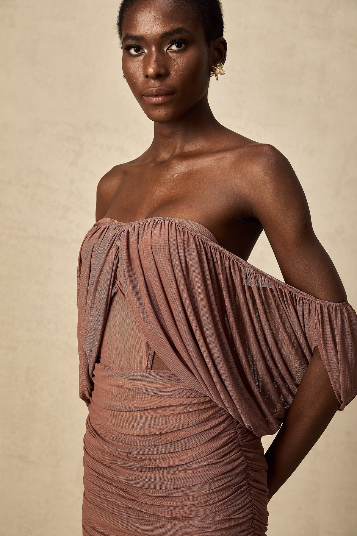 Zohra off-shoulder bodysuit & skirt matching set (Final Sale-US Only)