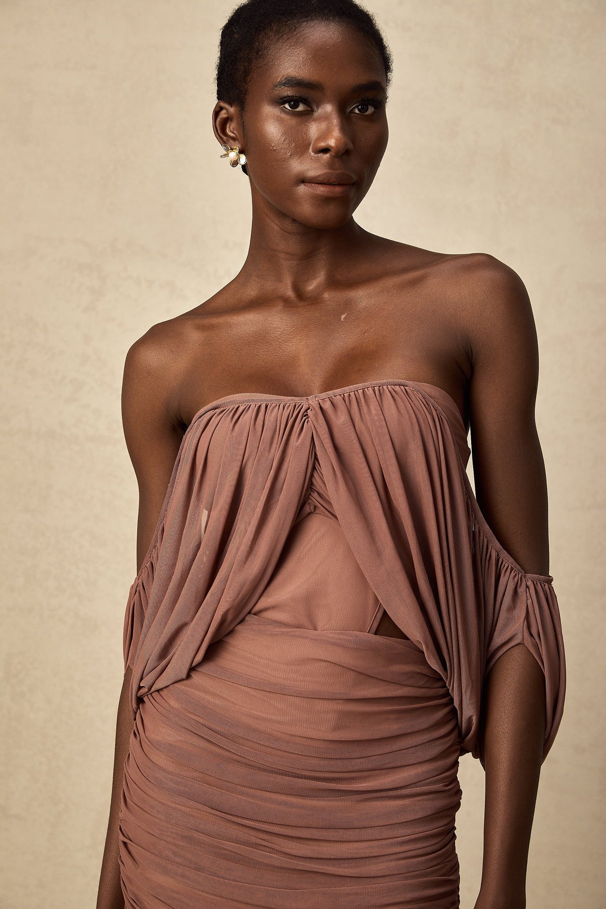 Zohra off-shoulder bodysuit & skirt matching set (Final Sale-US Only)