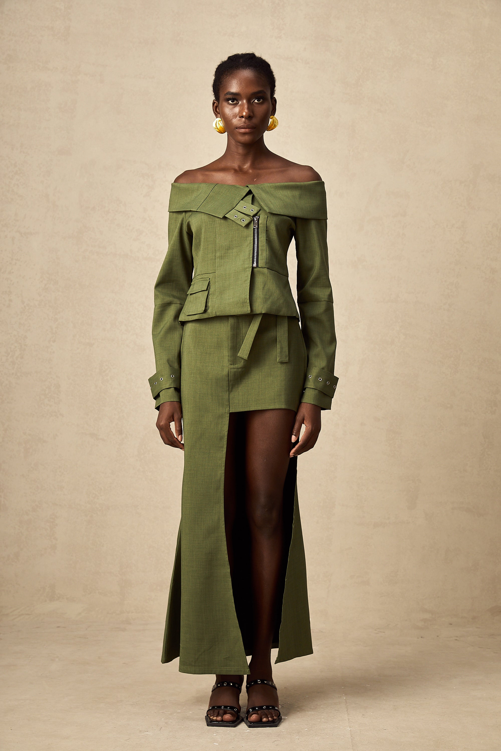 Éléna green asymmetrical-design jacket & skirt matching set
