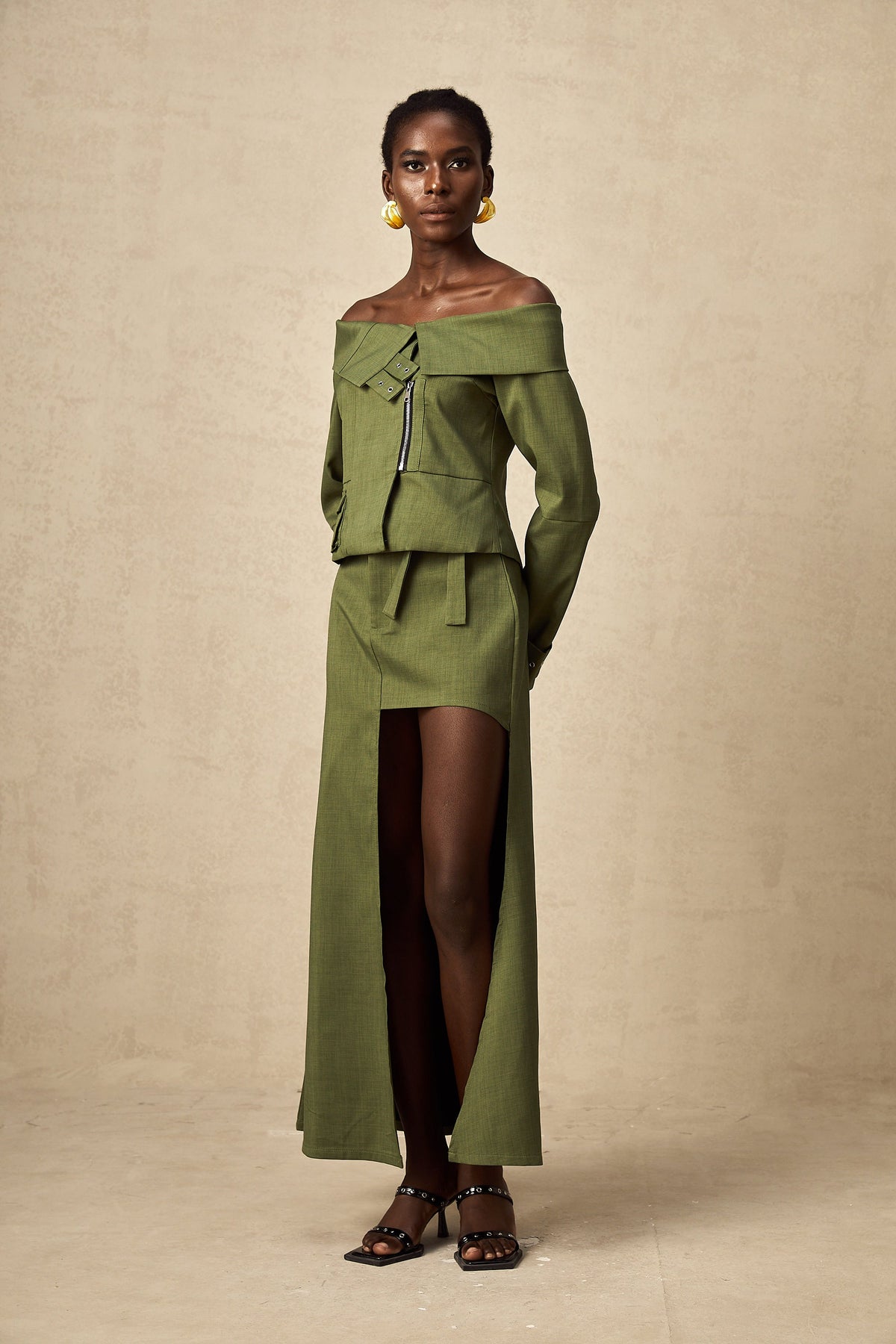 Éléna green asymmetrical-design jacket & skirt matching set