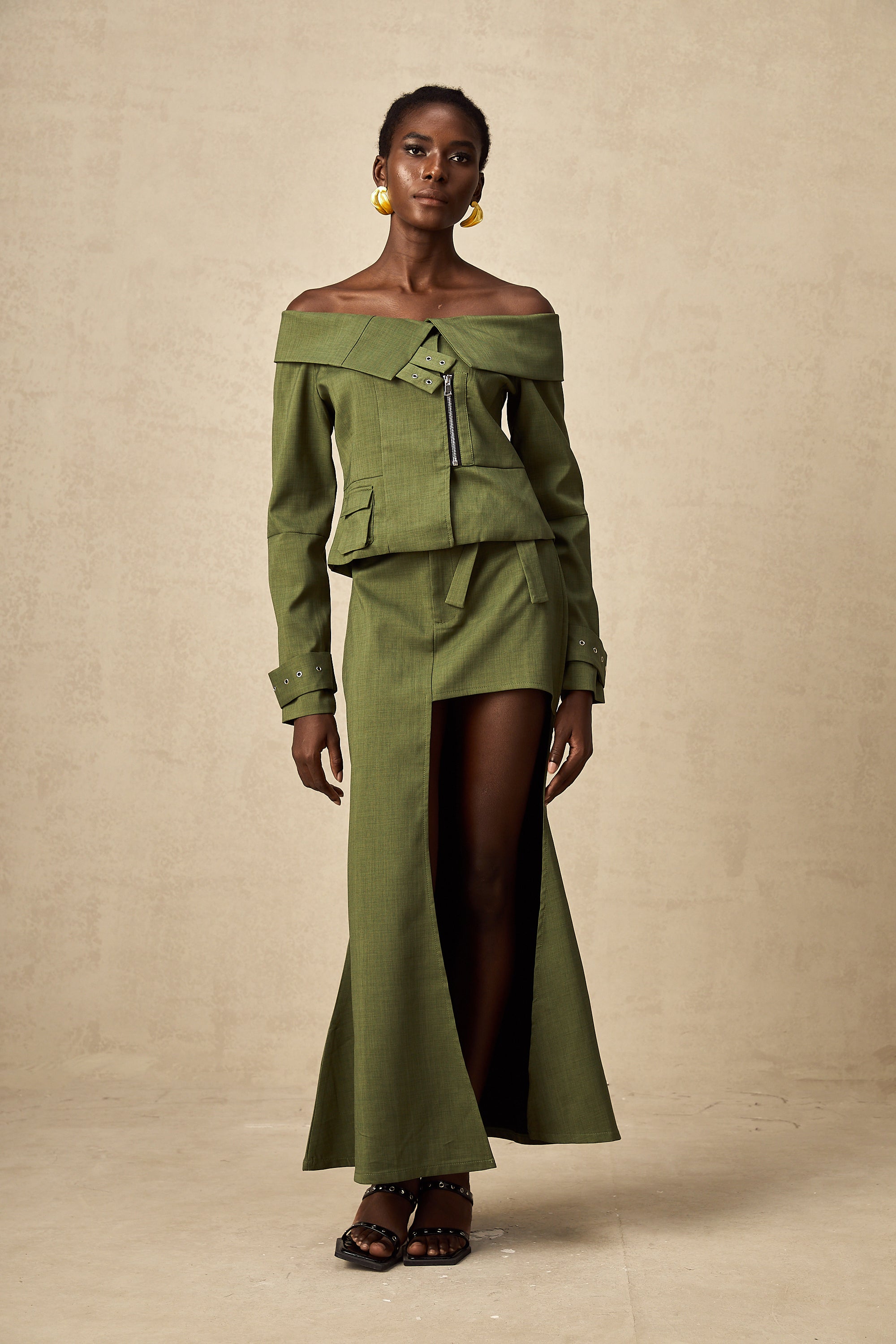 Éléna green asymmetrical-design jacket & skirt matching set