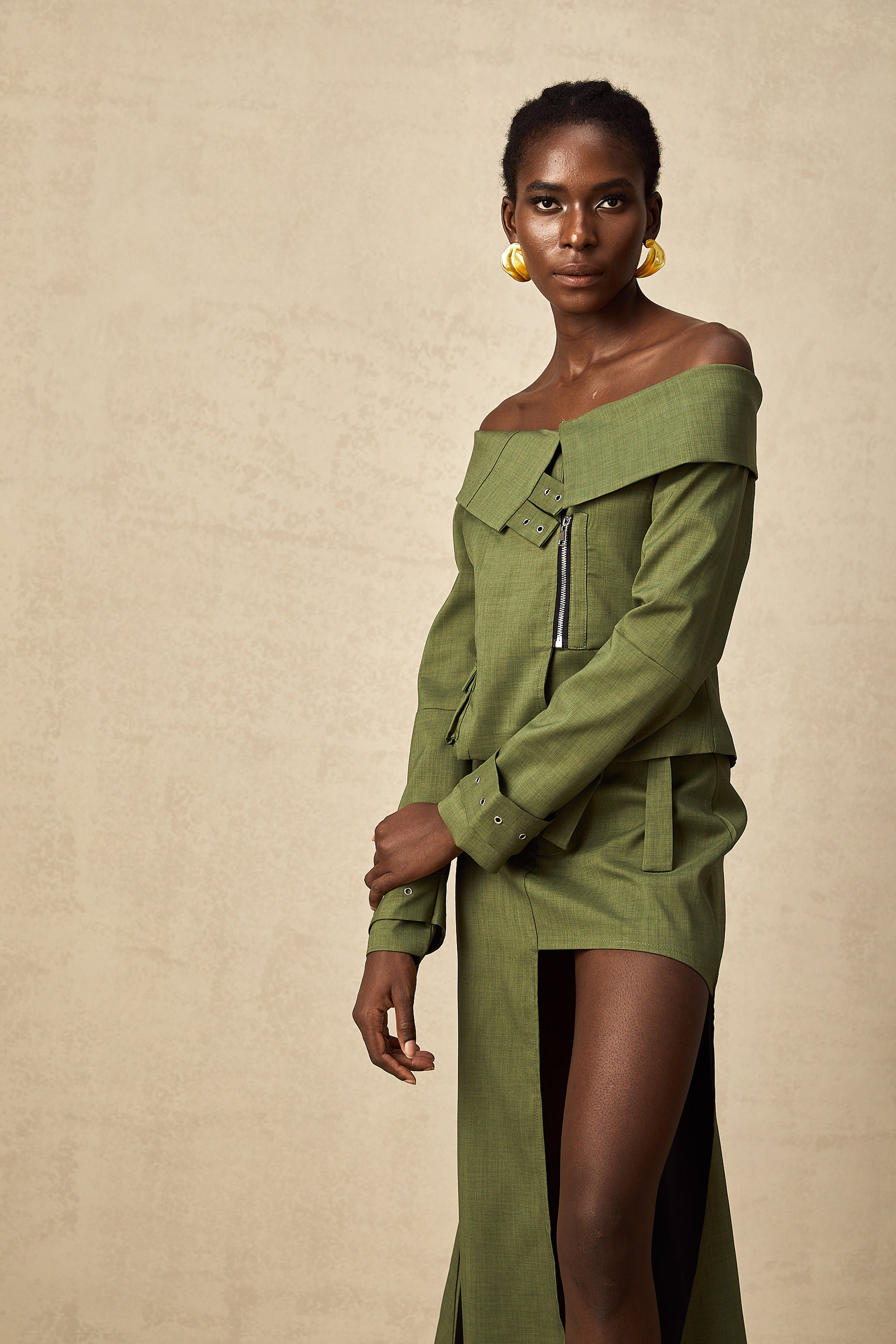 Éléna green asymmetrical-design jacket & skirt matching set