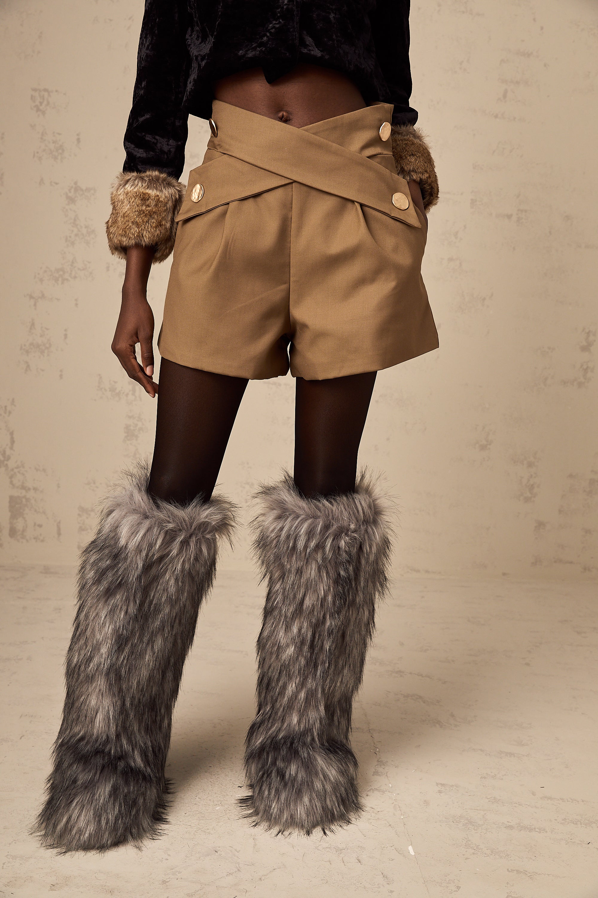 Chlore khaki crossover-design shorts (Final Sale)