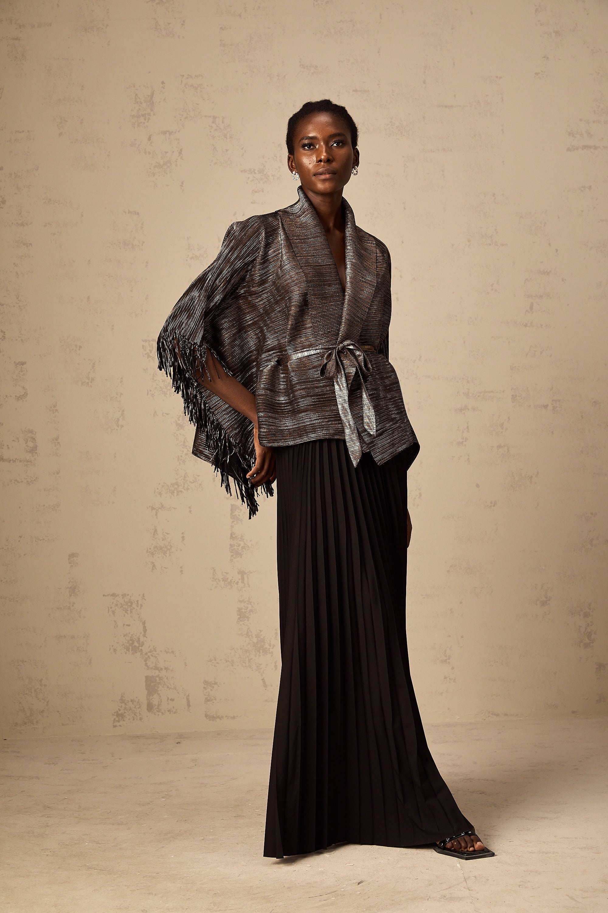 Dextard black gilded creased top & skirt matching set