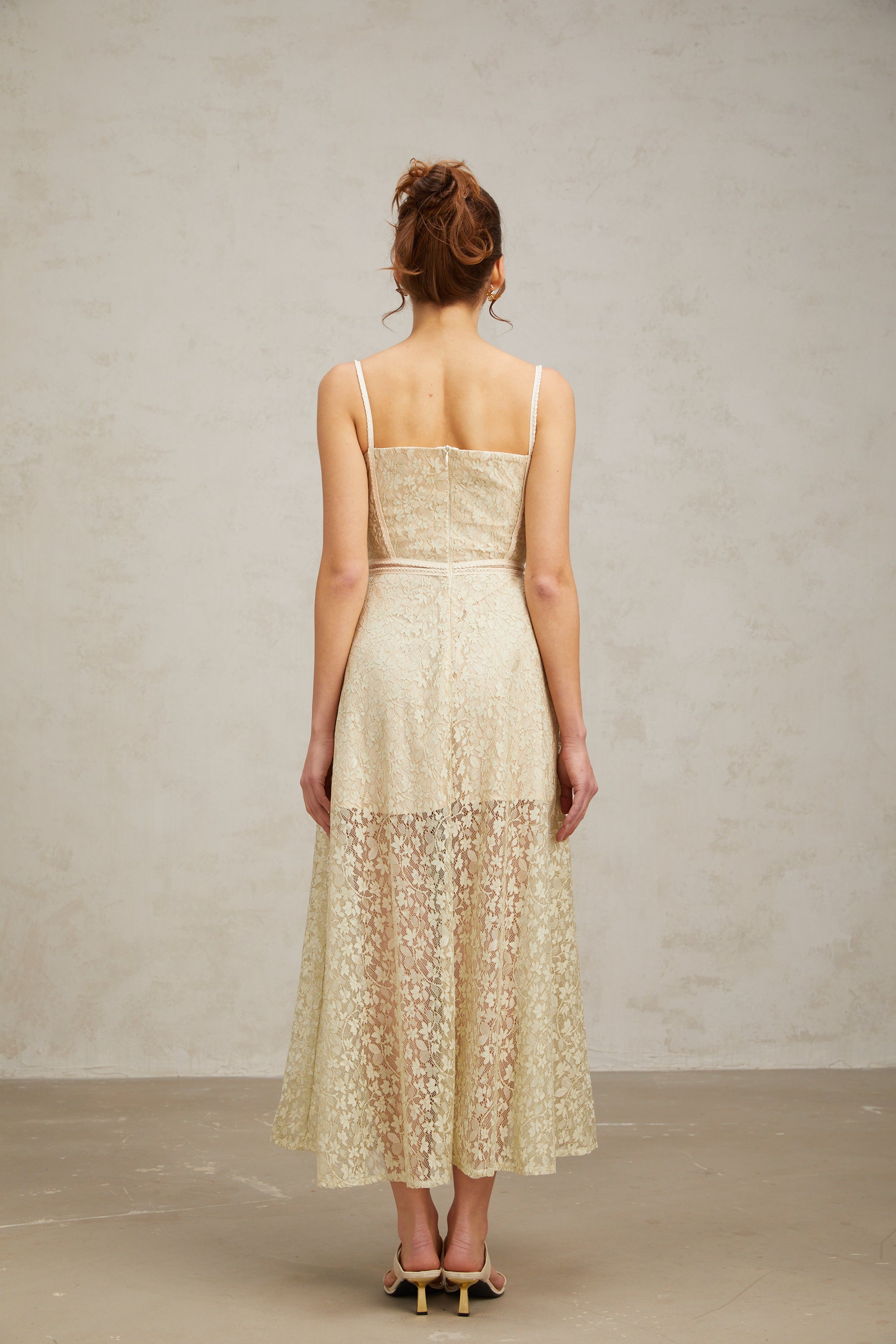 Yasmine light-green floral embroidered midi dress