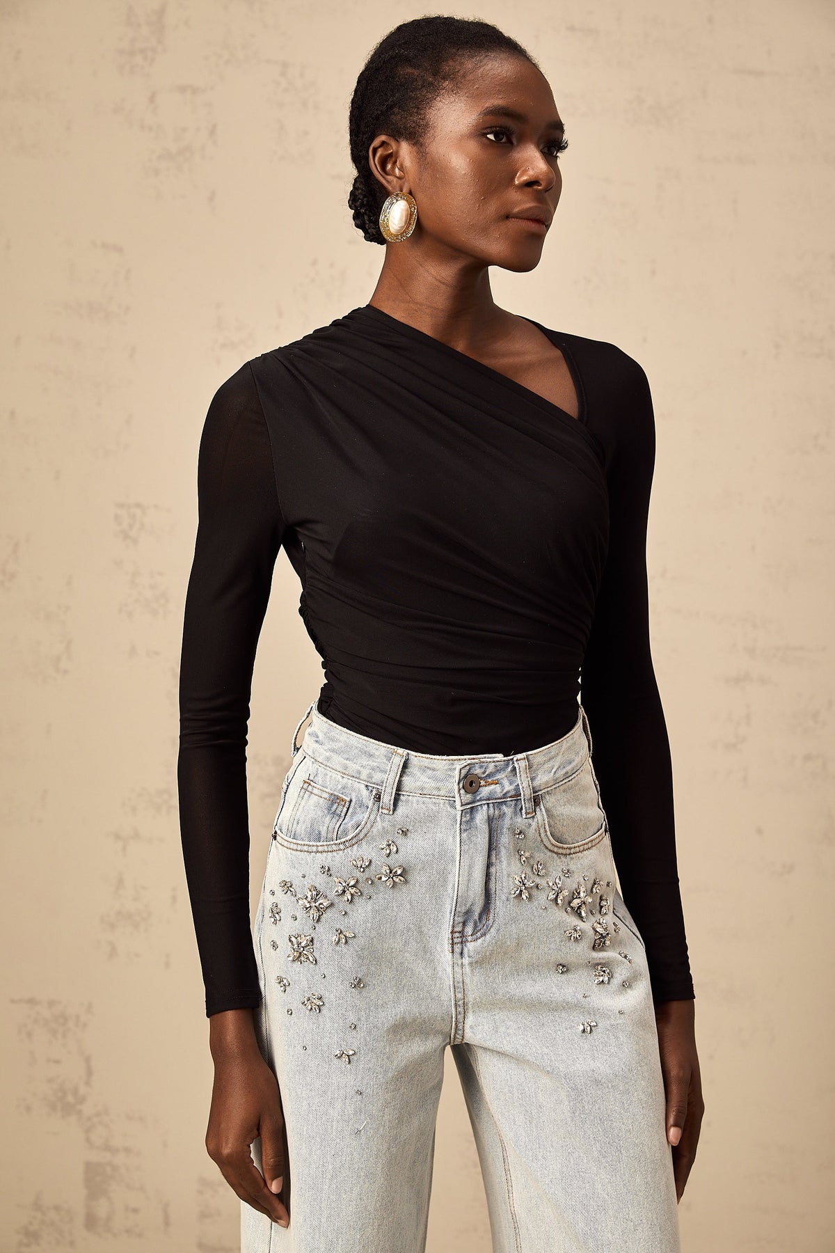 Fachtna black split asymmetrical bodysuit