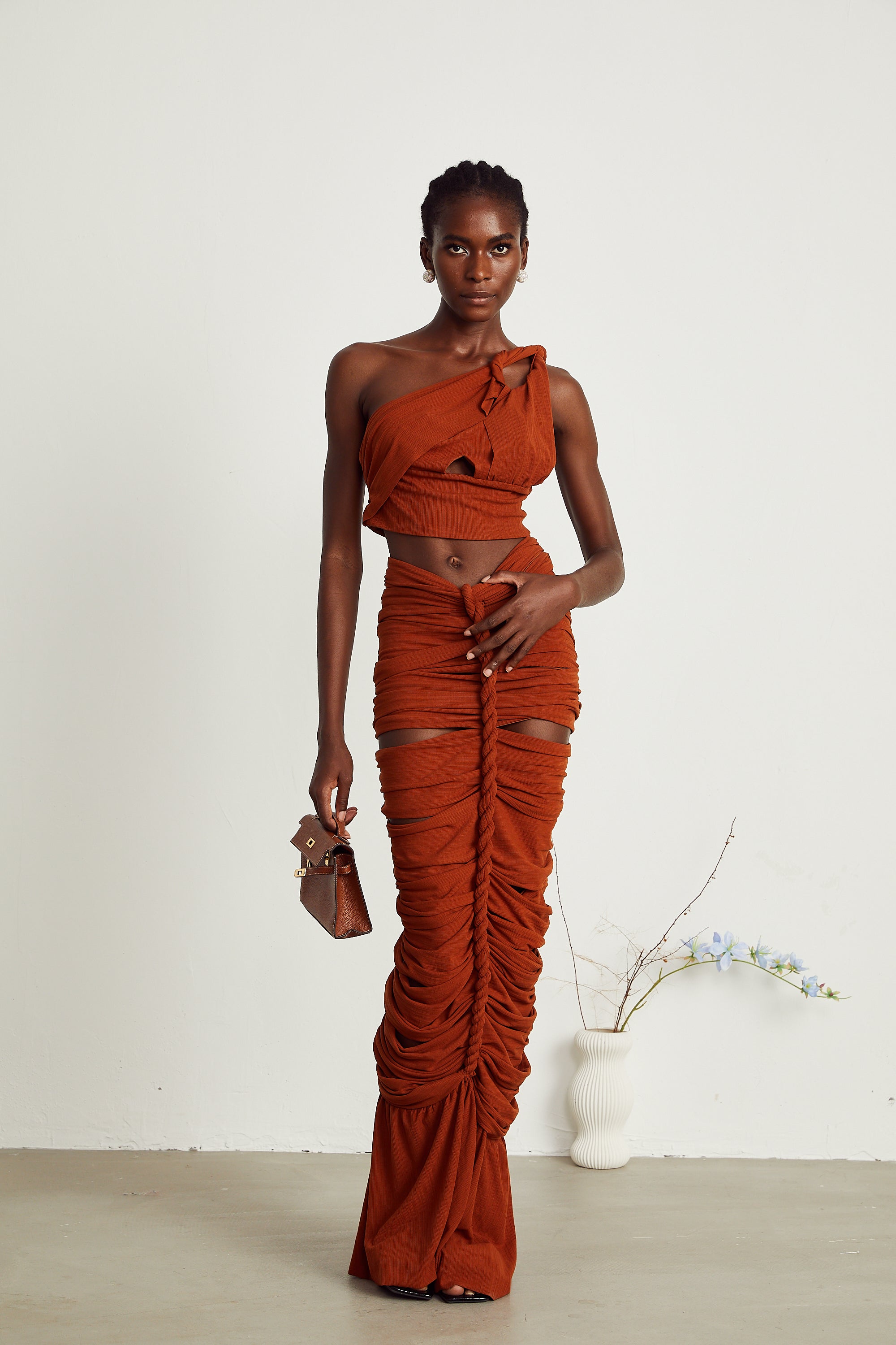 Célestine brown twisted cut-out top & skirt matching set