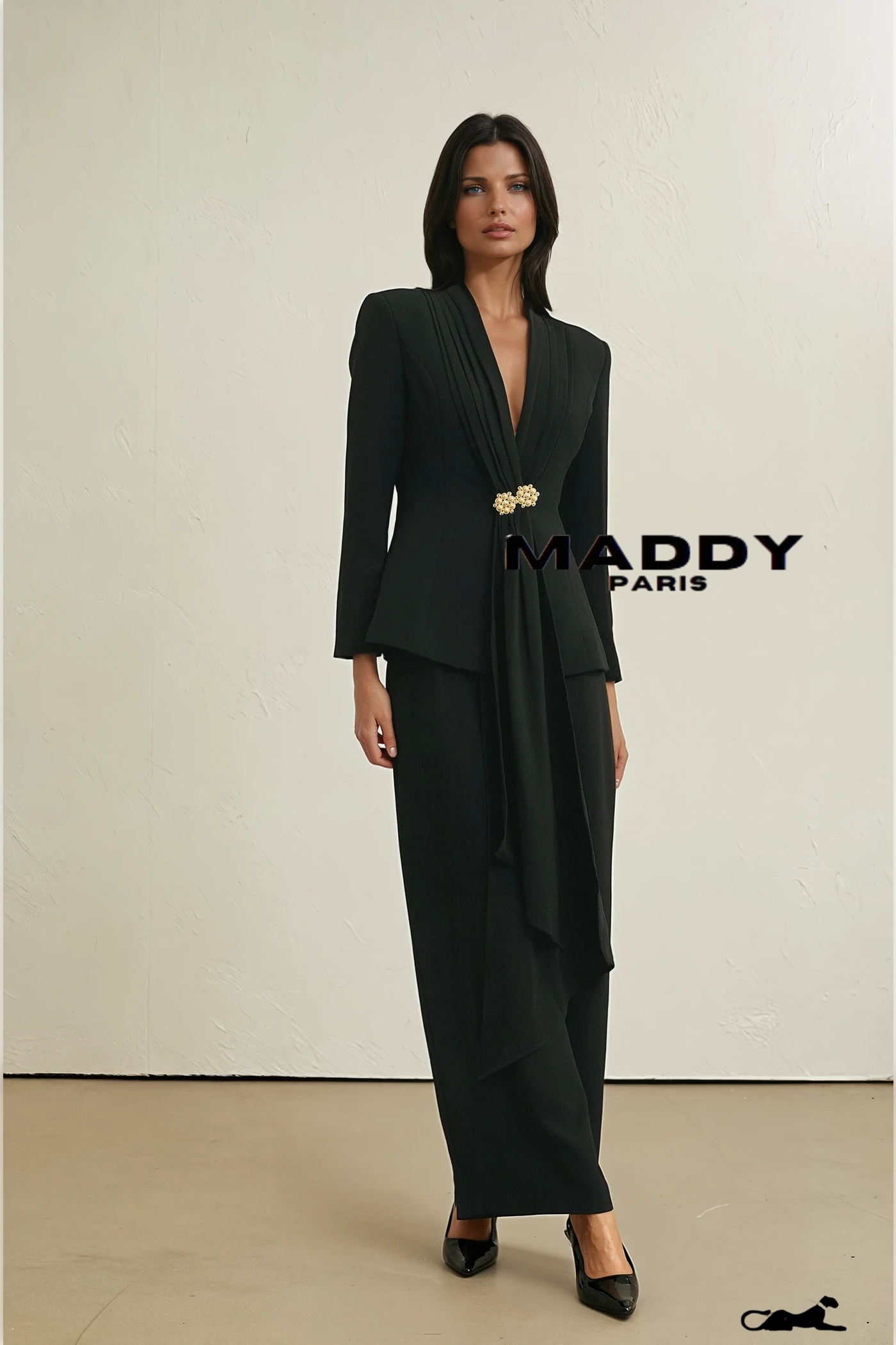 Suzanne black pleated jacket & trousers matching set
