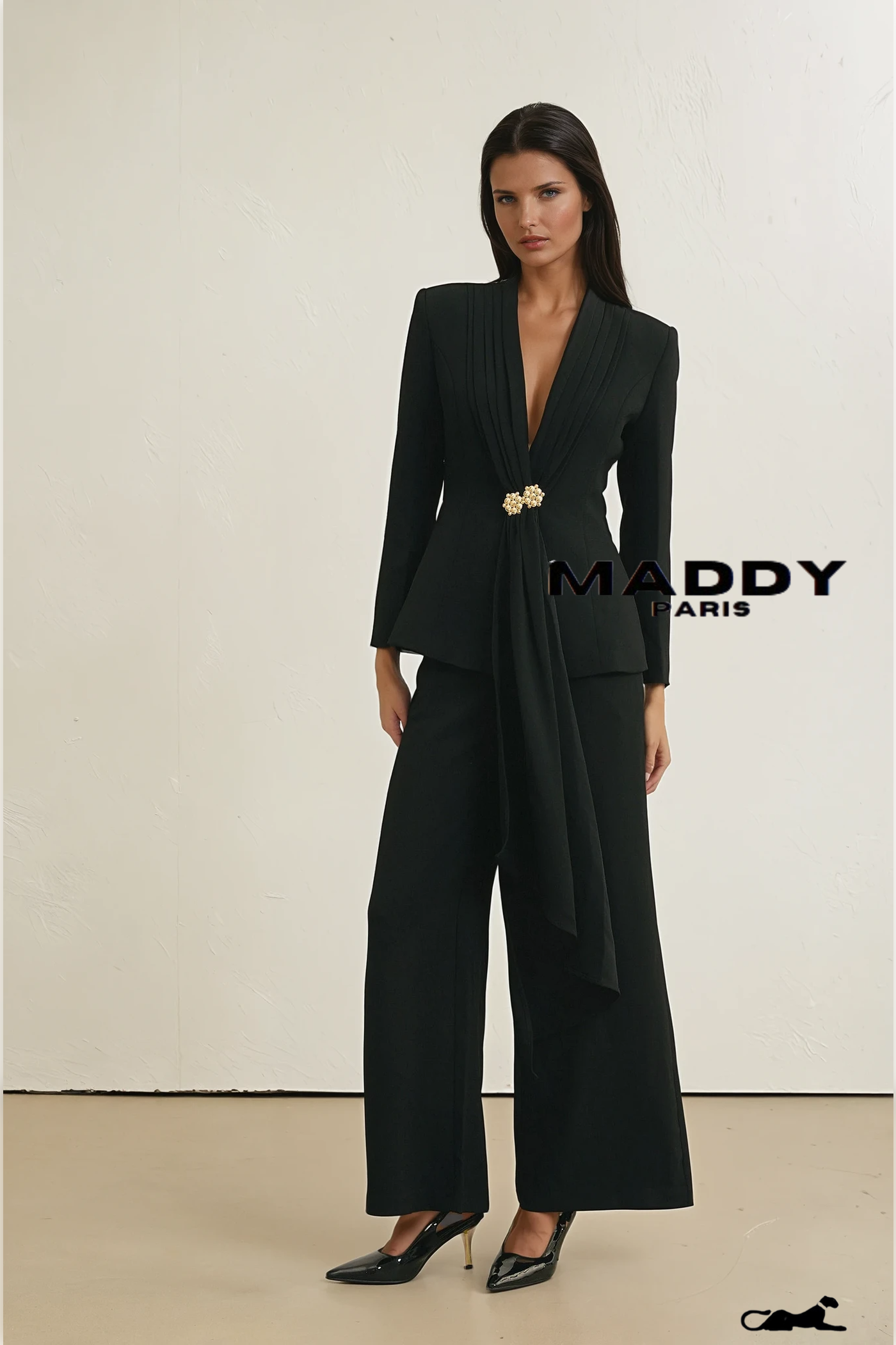 Suzanne black pleated jacket & trousers matching set