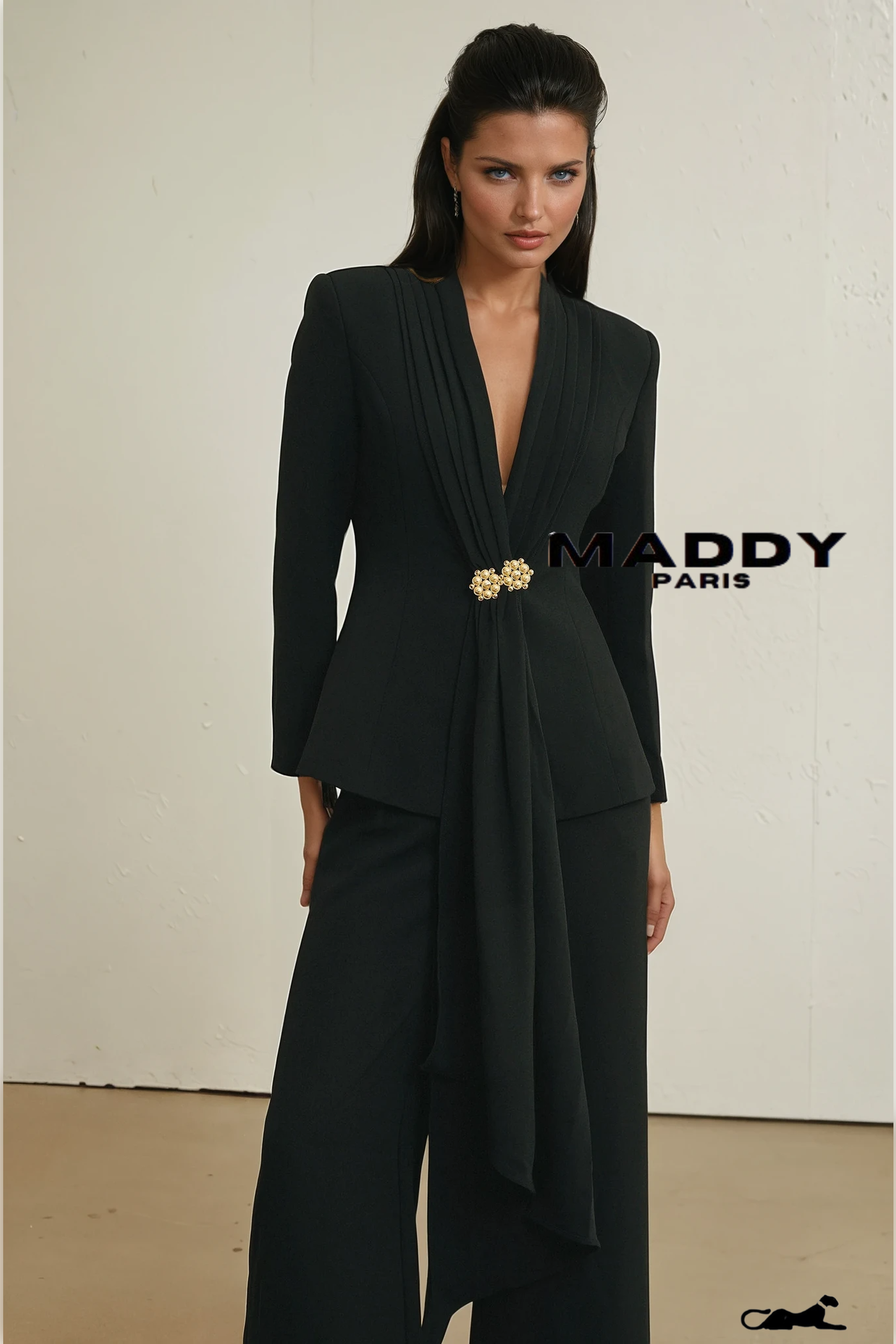 Suzanne black pleated jacket & trousers matching set