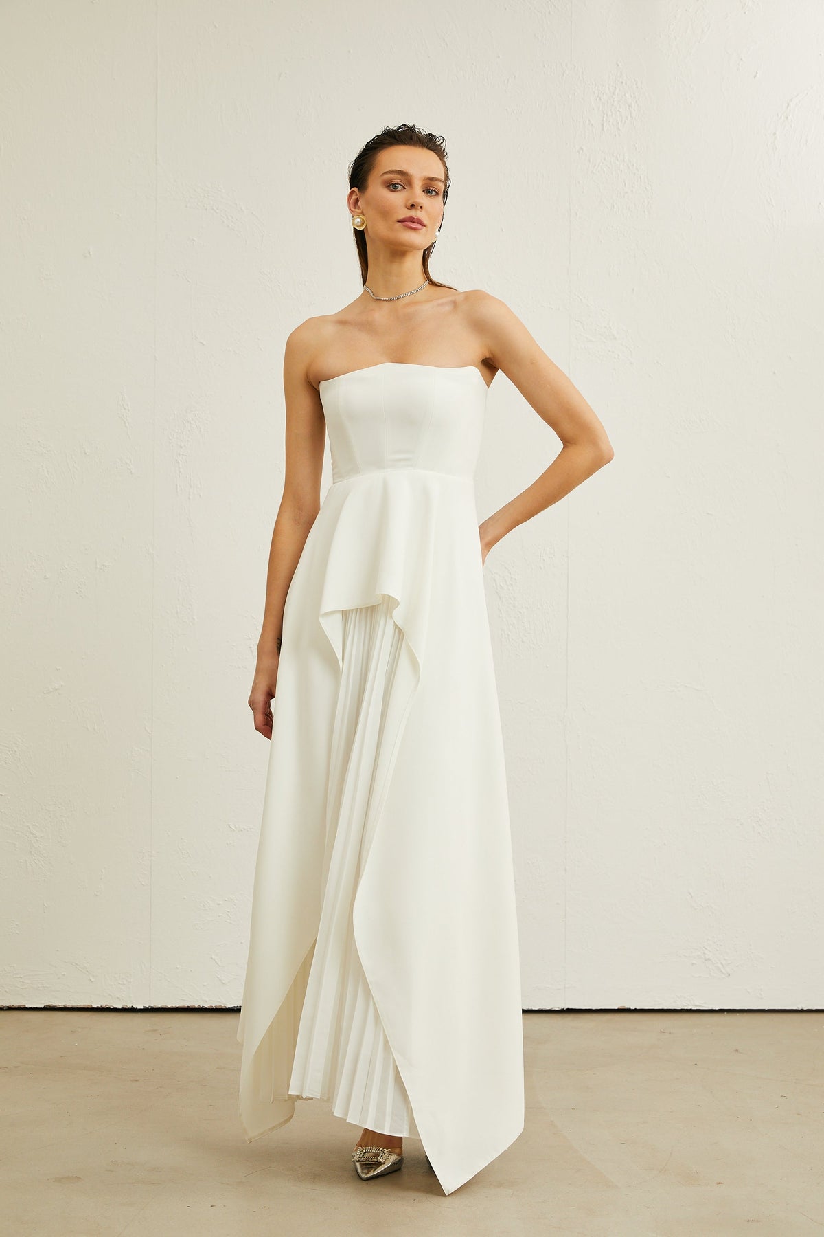 Vanessa white pleated off-shoulder maxi dress - White