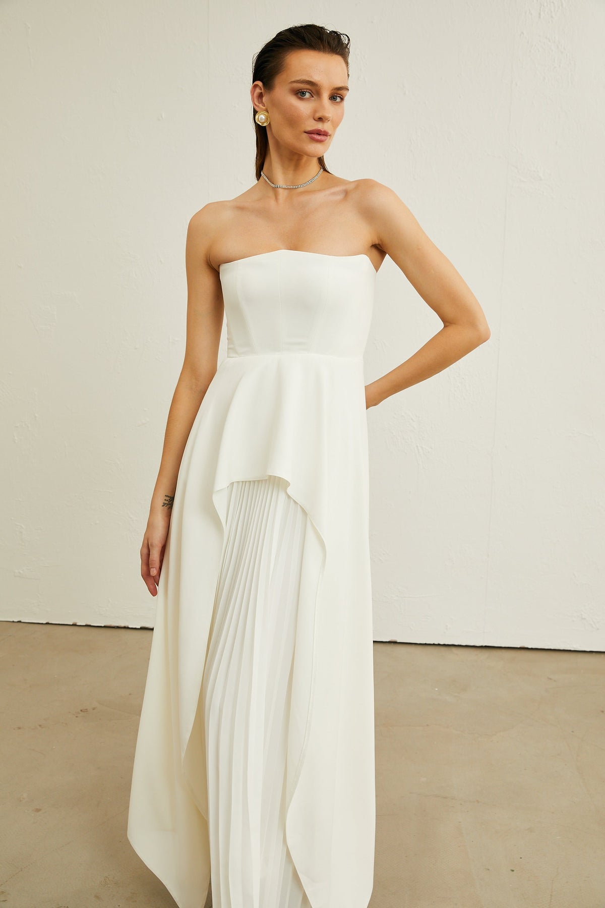 Vanessa white pleated off-shoulder maxi dress - White