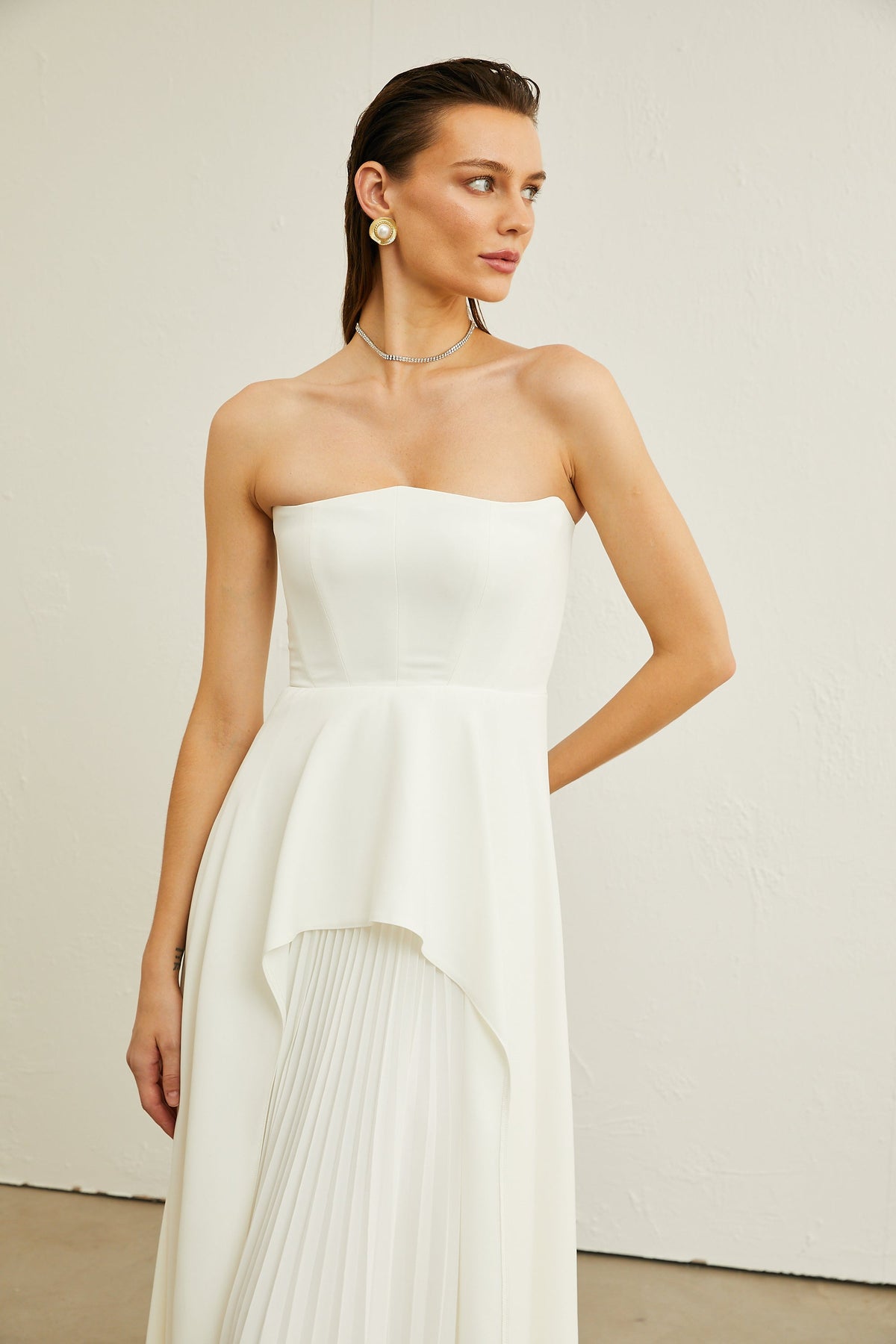 Vanessa white pleated off-shoulder maxi dress - White