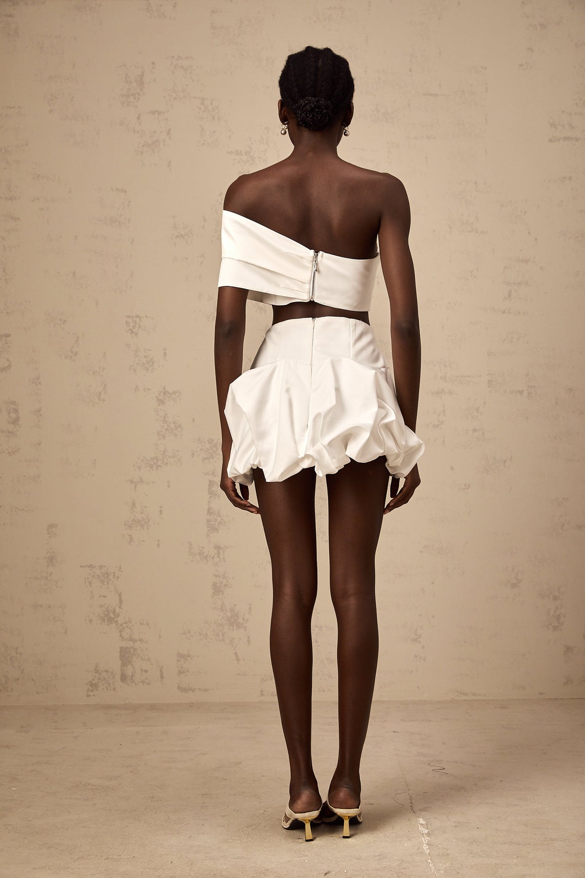 Honorine white floral pleated top & skirt matching set