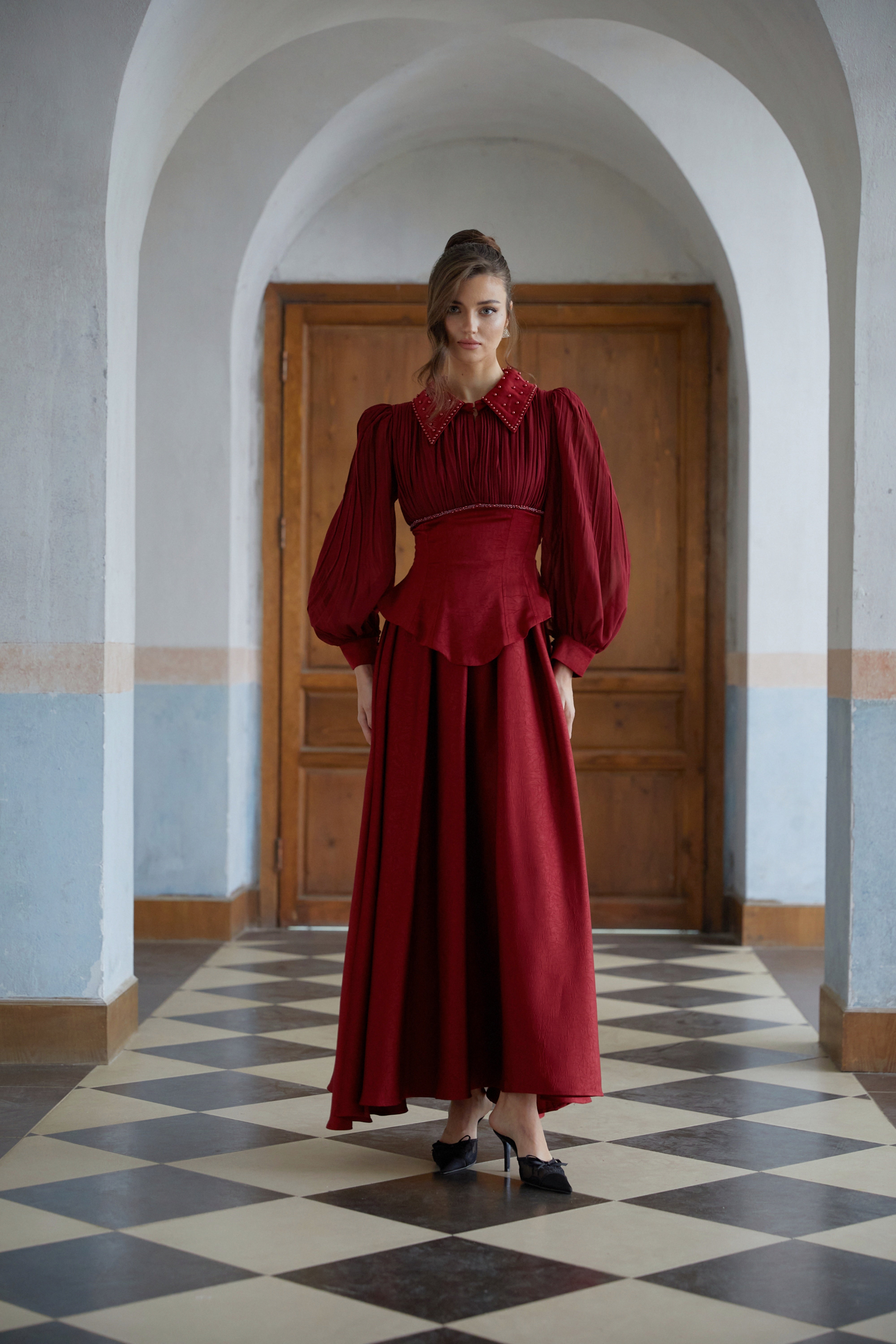 Katrín Red Beaded Pleated Textured Maxi Dress