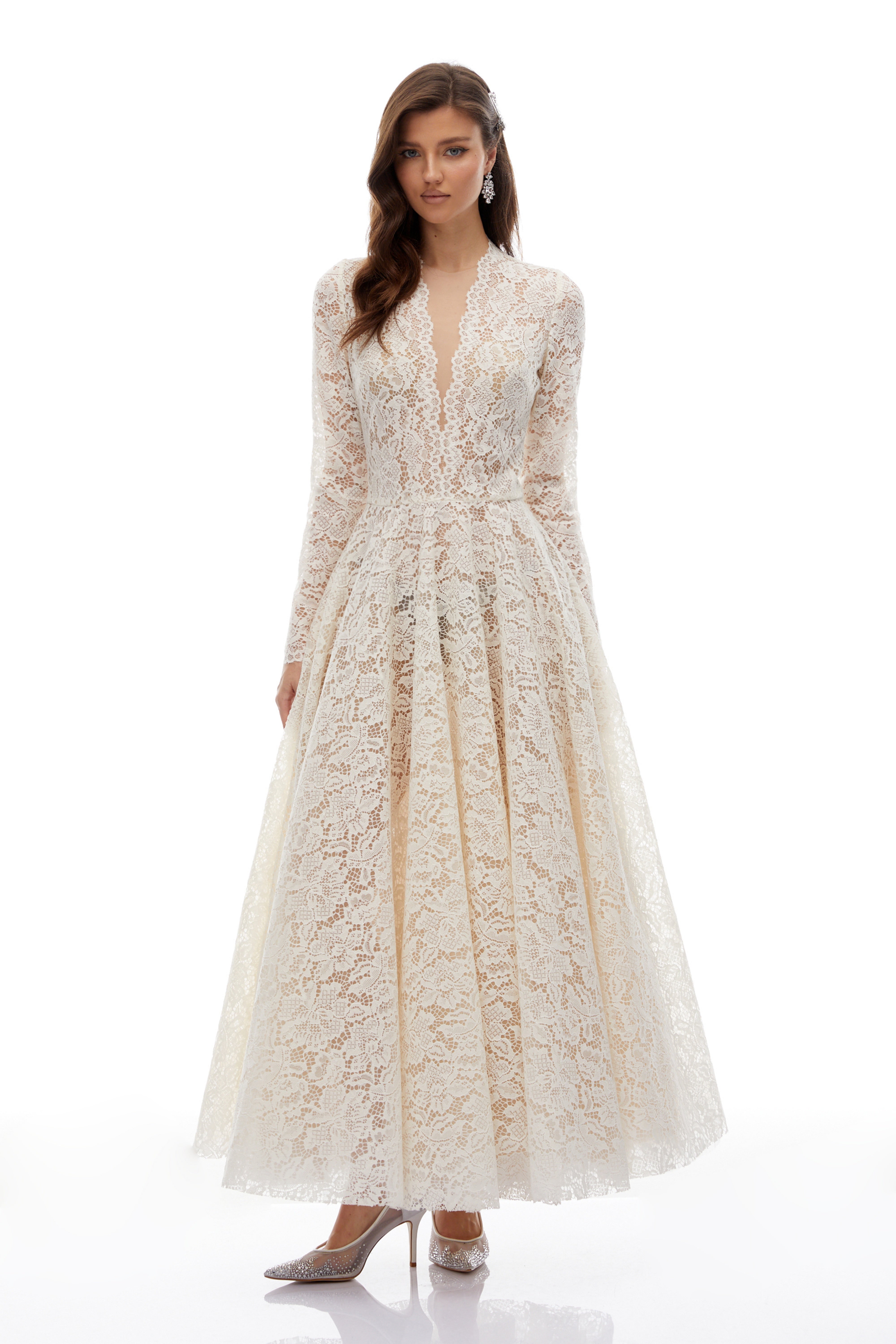 Oliana Ivory Lace Maxi Gown (Final Sale-US Only)