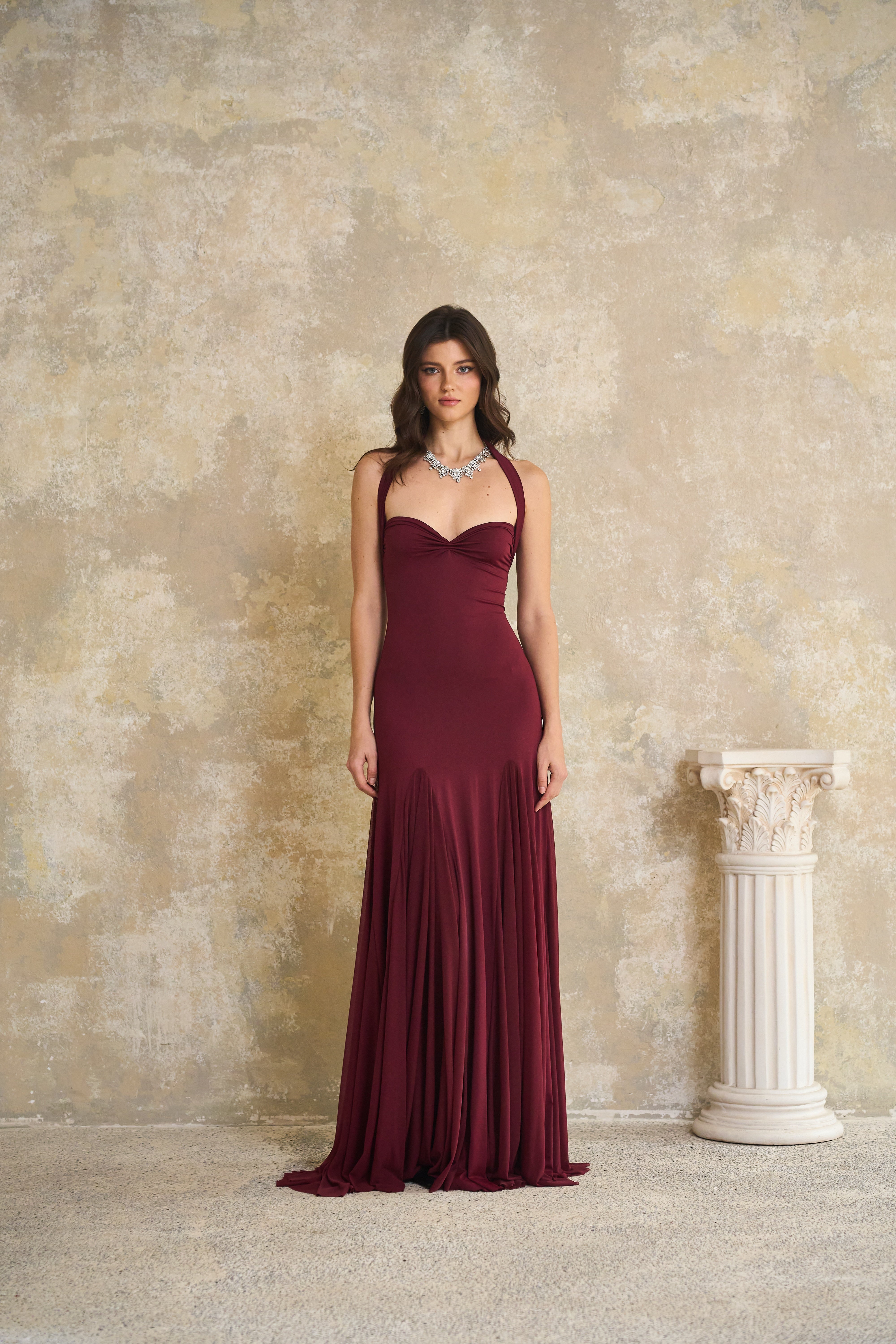 Rêverie Red Sweetheart Neck Maxi Dress
