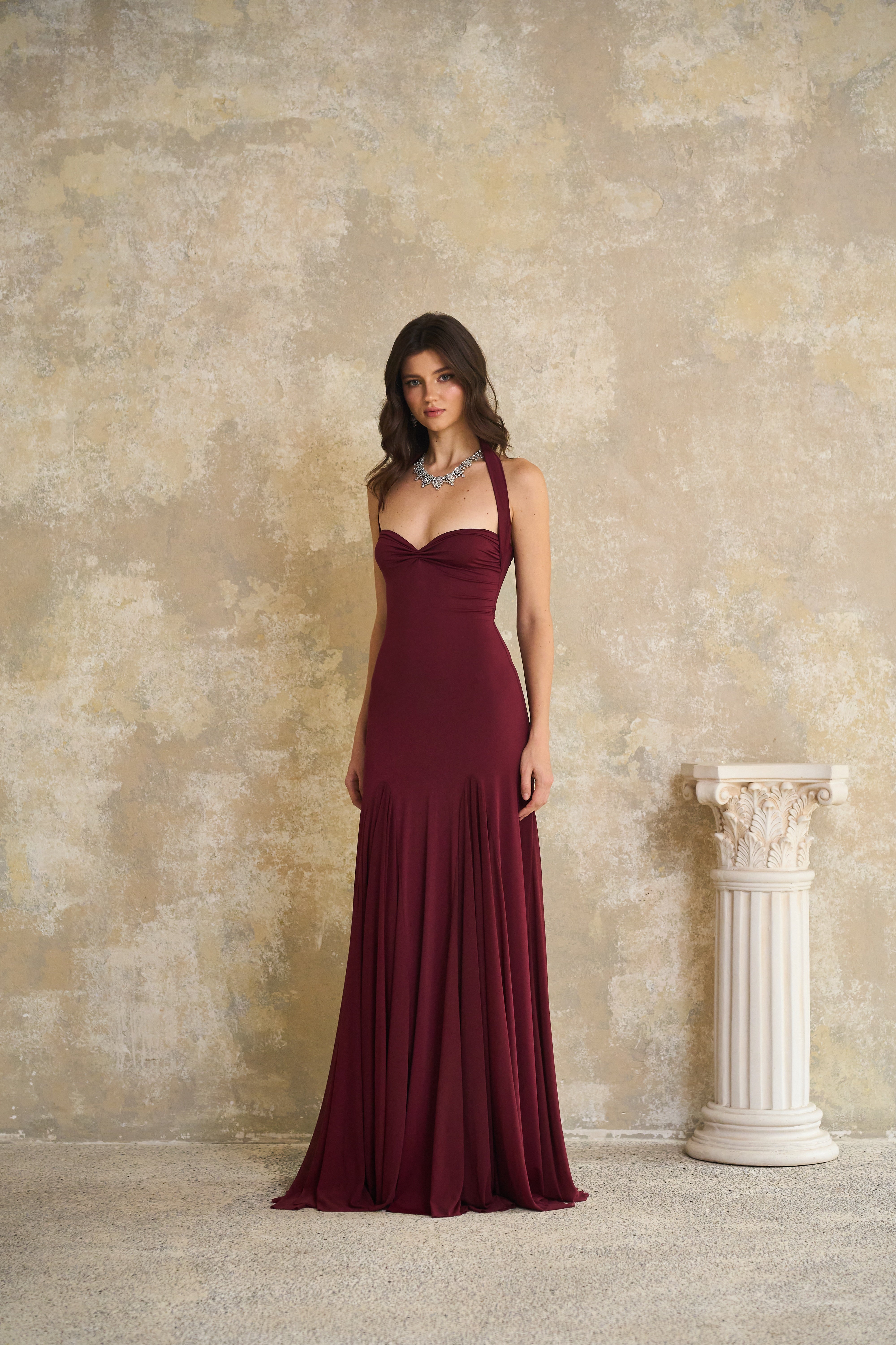 Rêverie Red Sweetheart Neck Maxi Dress
