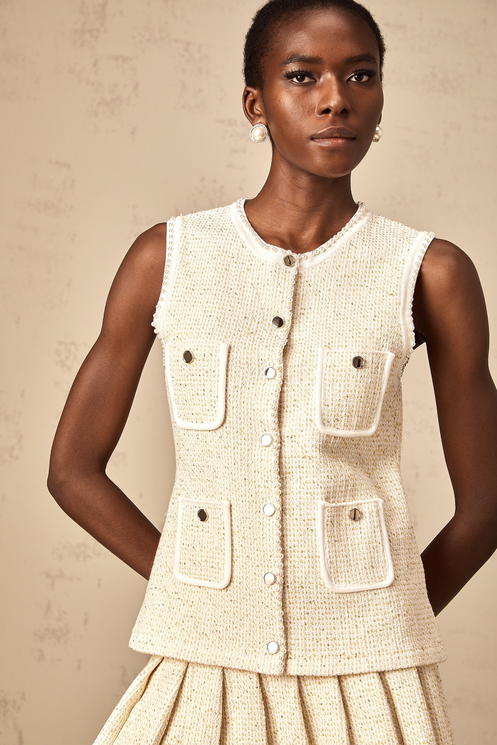 Hélène beige sequined knit vest top & skirt matching set