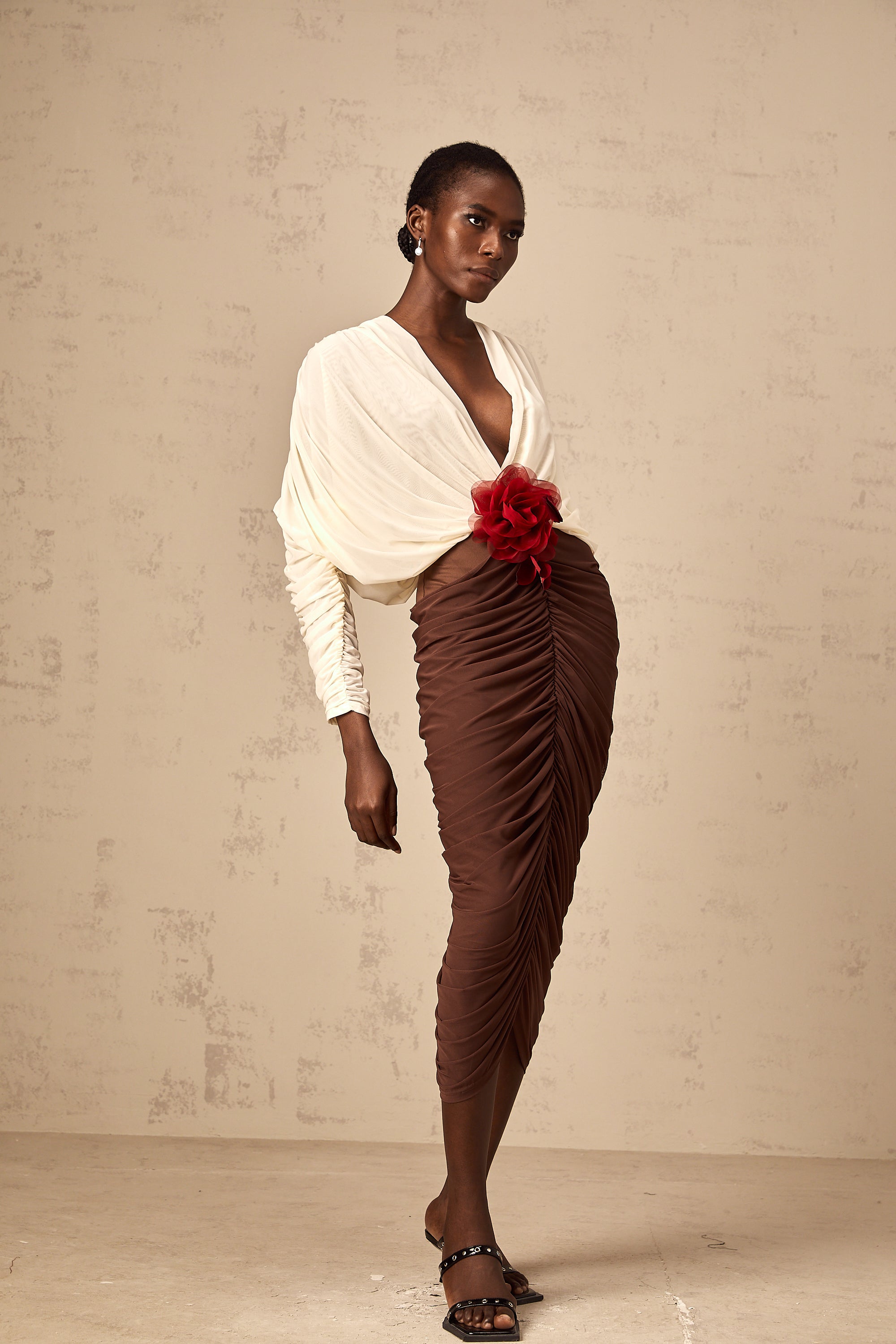Léontine color-blocked flower-brooch ruched midi dress (Final Sale)
